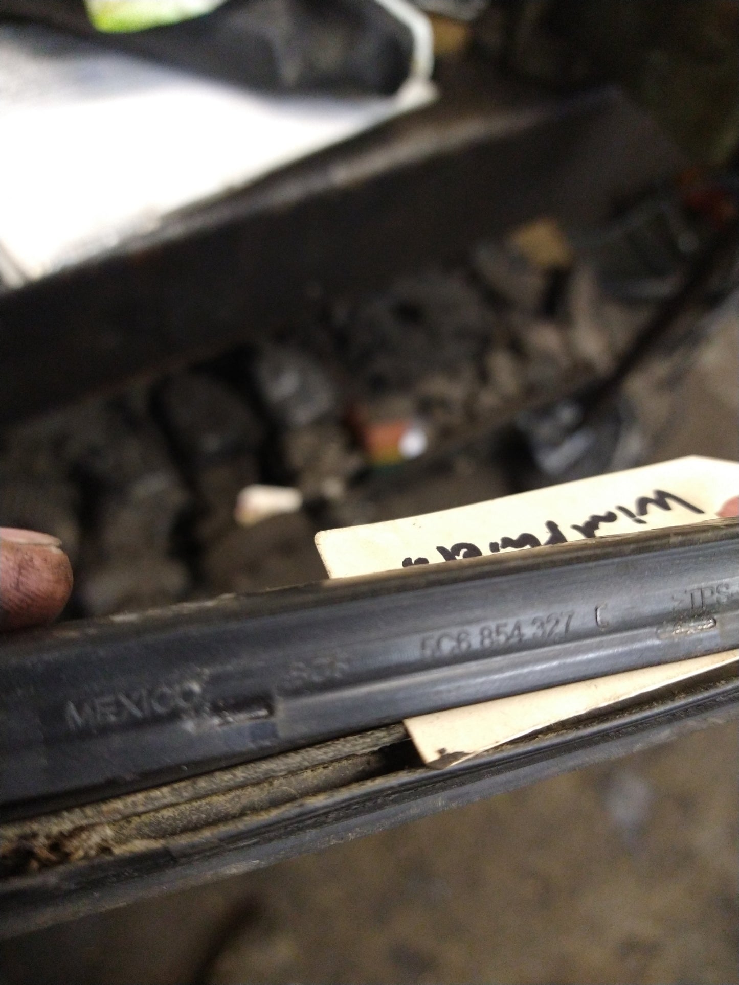 MK6.5 Jetta Windshield Molding 5C6854327C