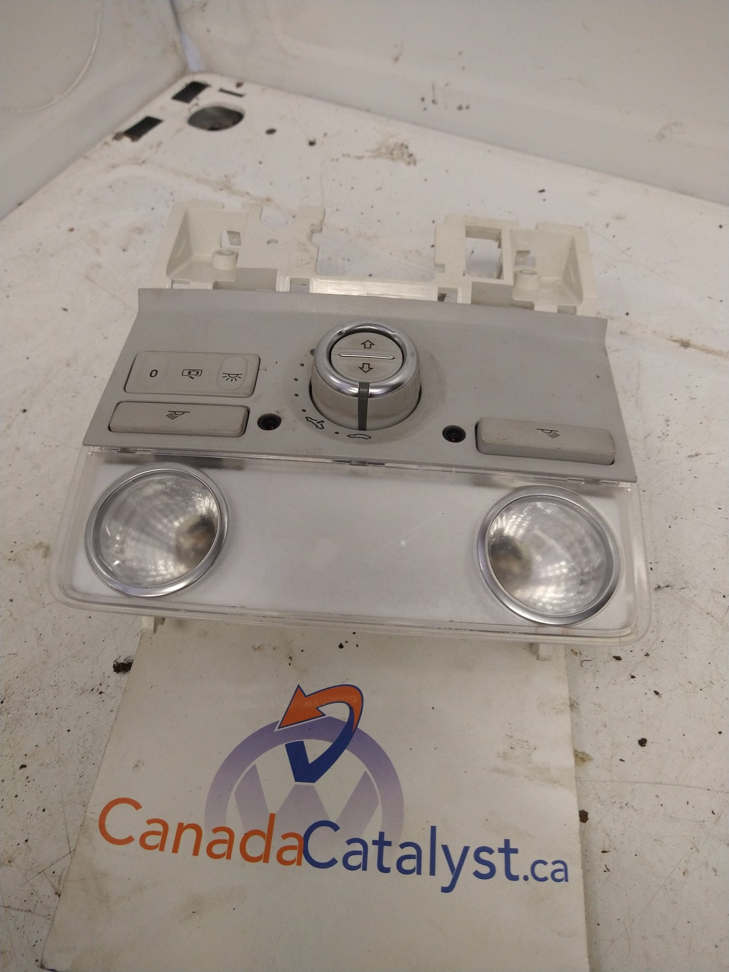 MK4 Golf Wagon Sunroof Control DOME LIGHT