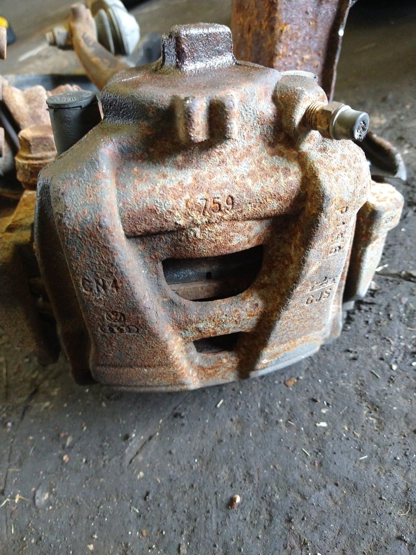 B7 Front Driver CALIPER