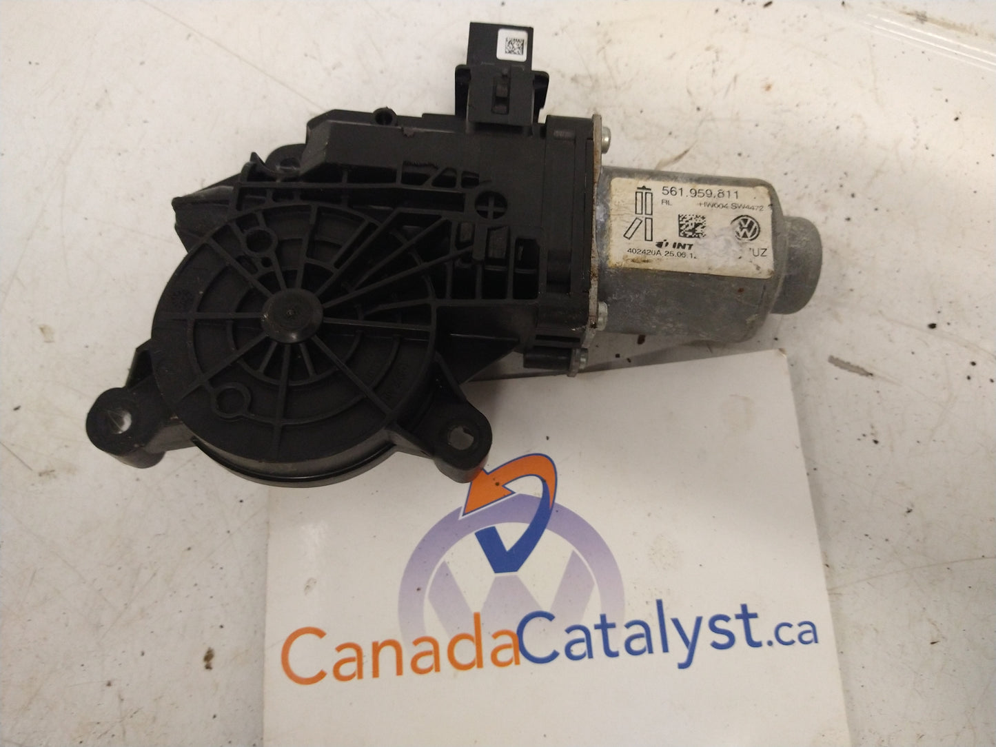 B7 Rear Driver Power Window MOTOR 561959611