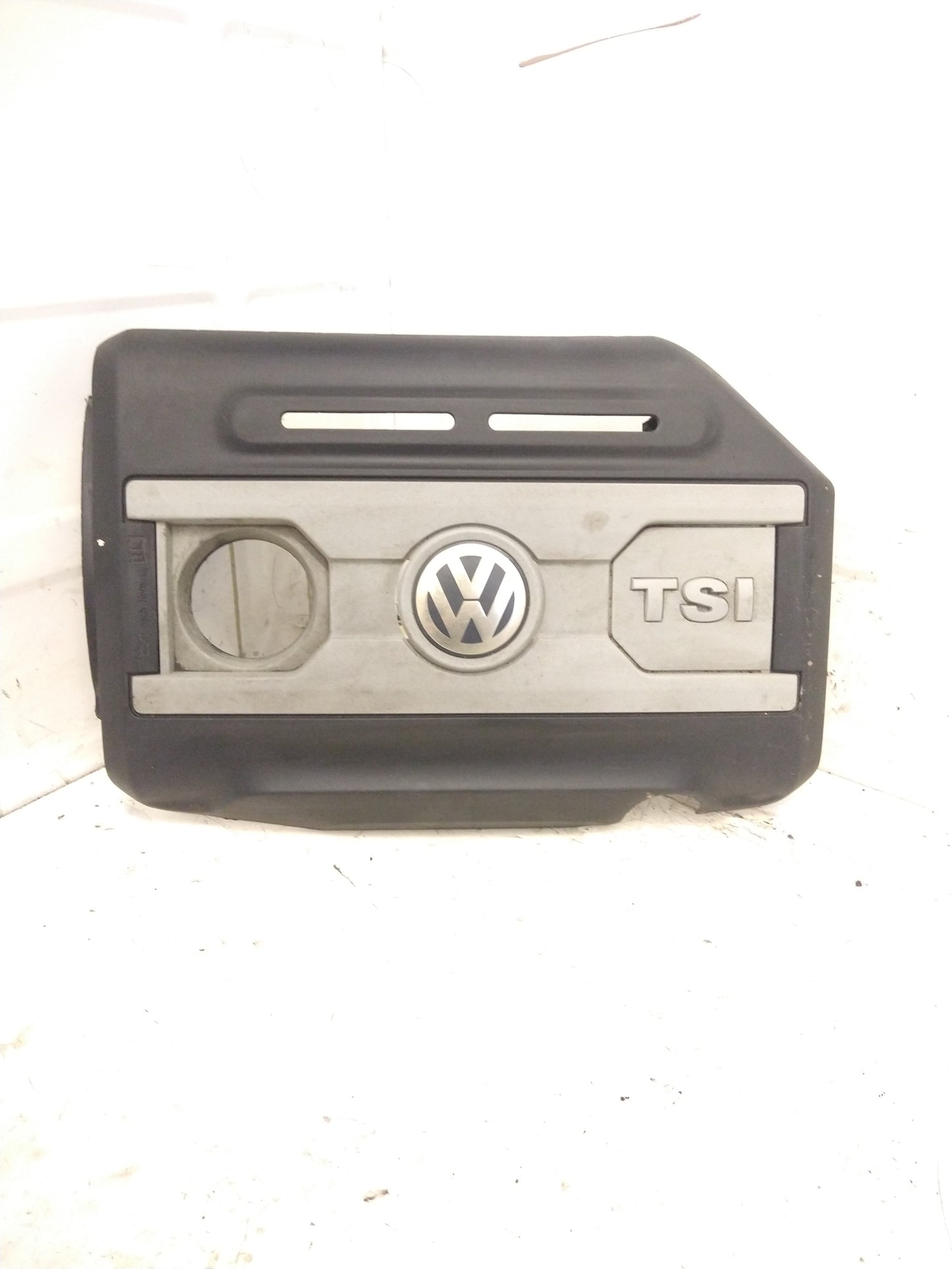 B6 TSI Engine COVER 06J103925