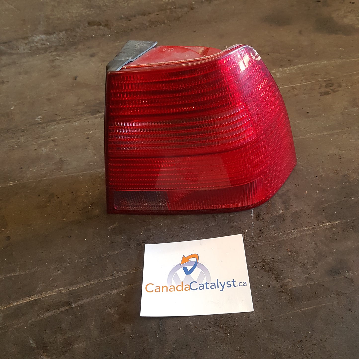 MK4 Jetta Sedan TAIL LIGHT
