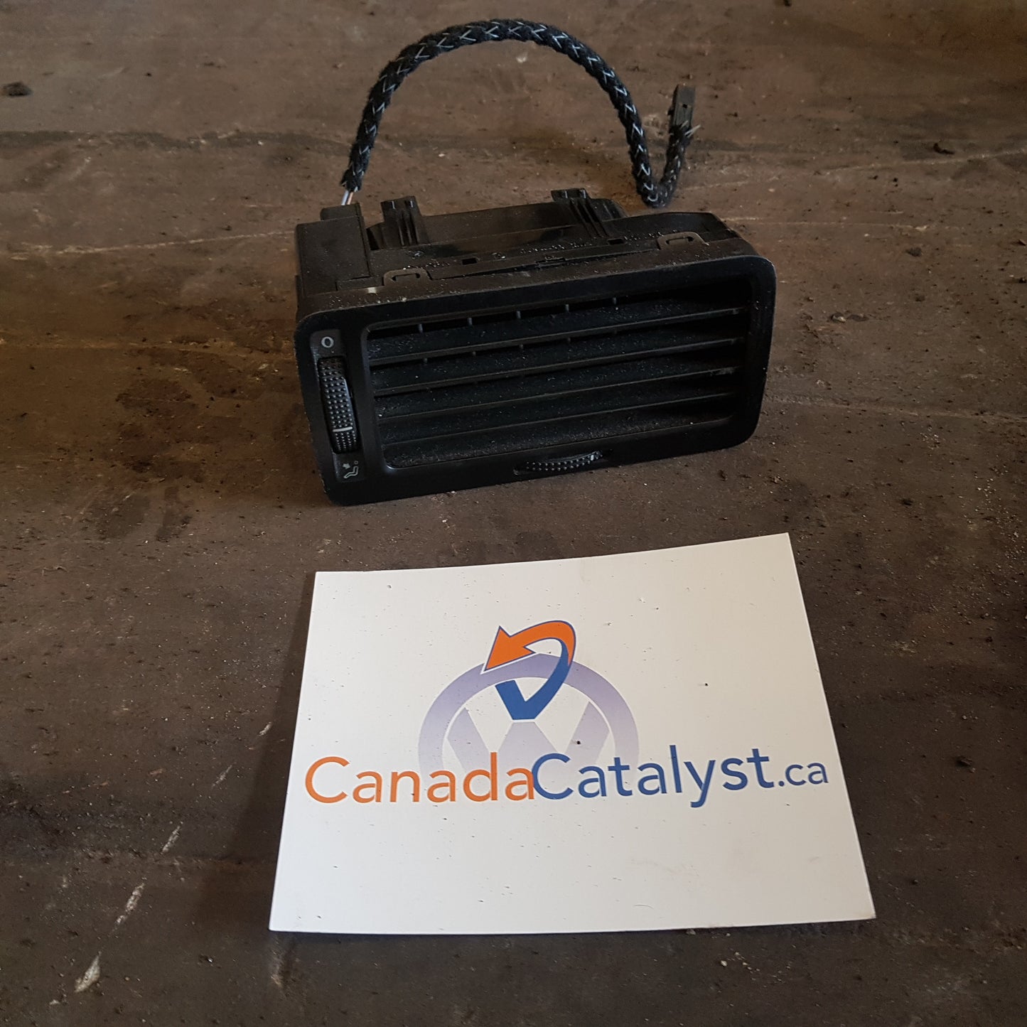 MK4 Jetta Passenger Dash VENT