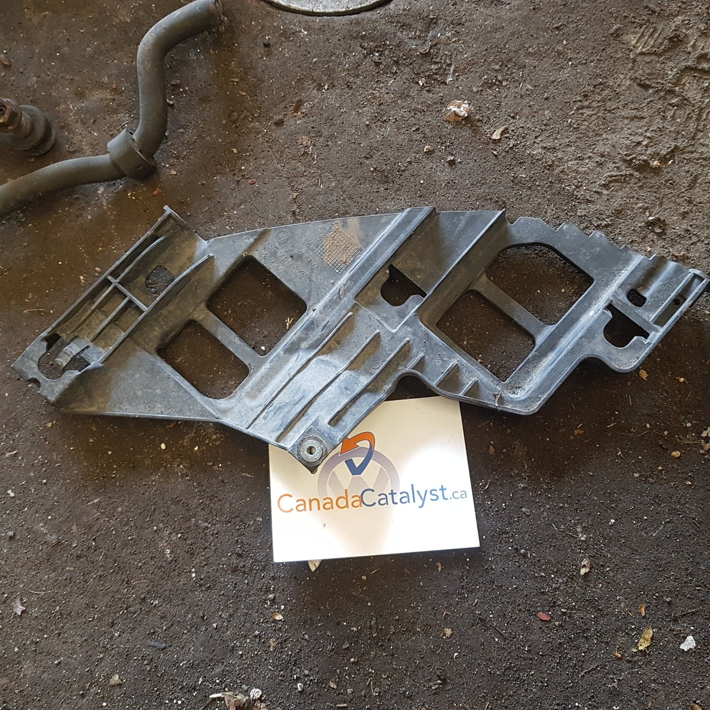 MK6 Golf Front Driver Bumper GUIDE 5K0807227A