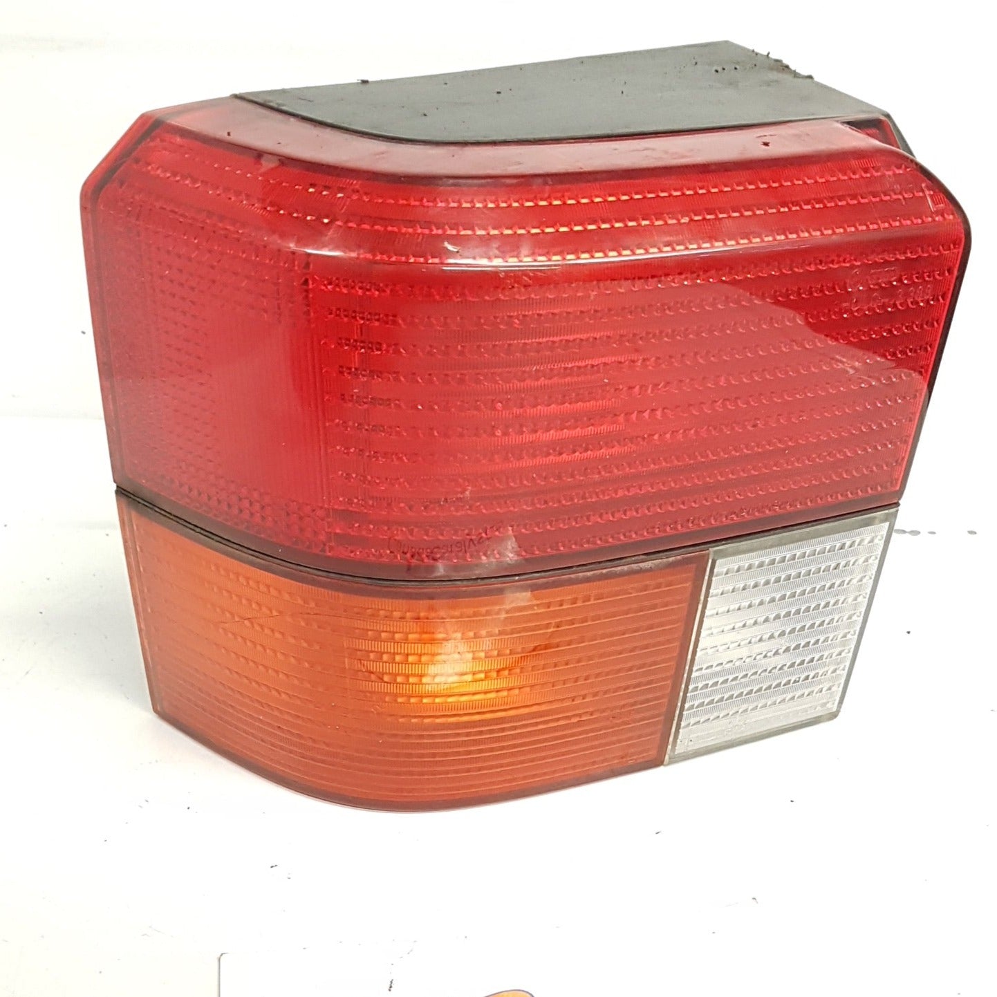 T4 Driver TAIL LIGHT 70194511