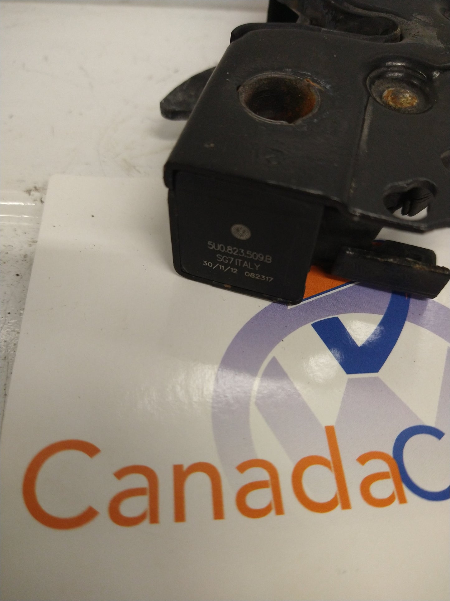 MK6 Jetta HOOD LATCH 5U0823509B