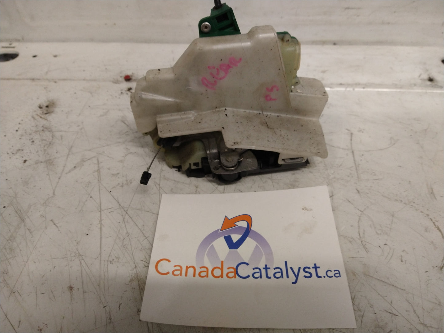 B5/B5.5 Rear Passenger Door Latch ACTUATOR