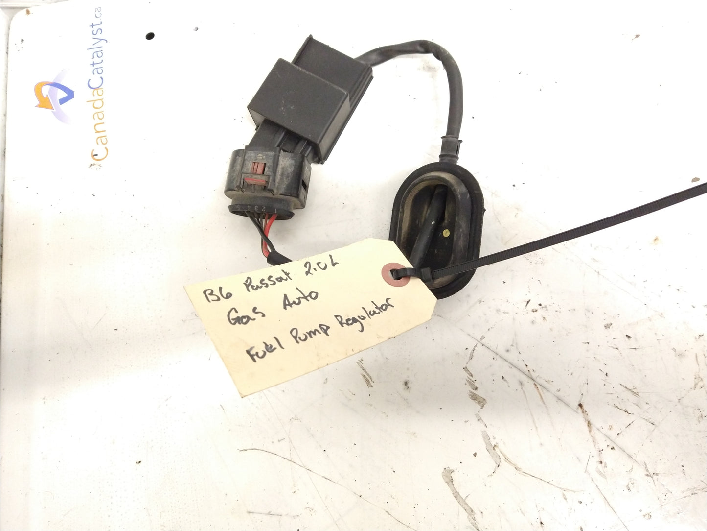 B6 2.0L Auto Gas Fuel Pump REGULATOR
