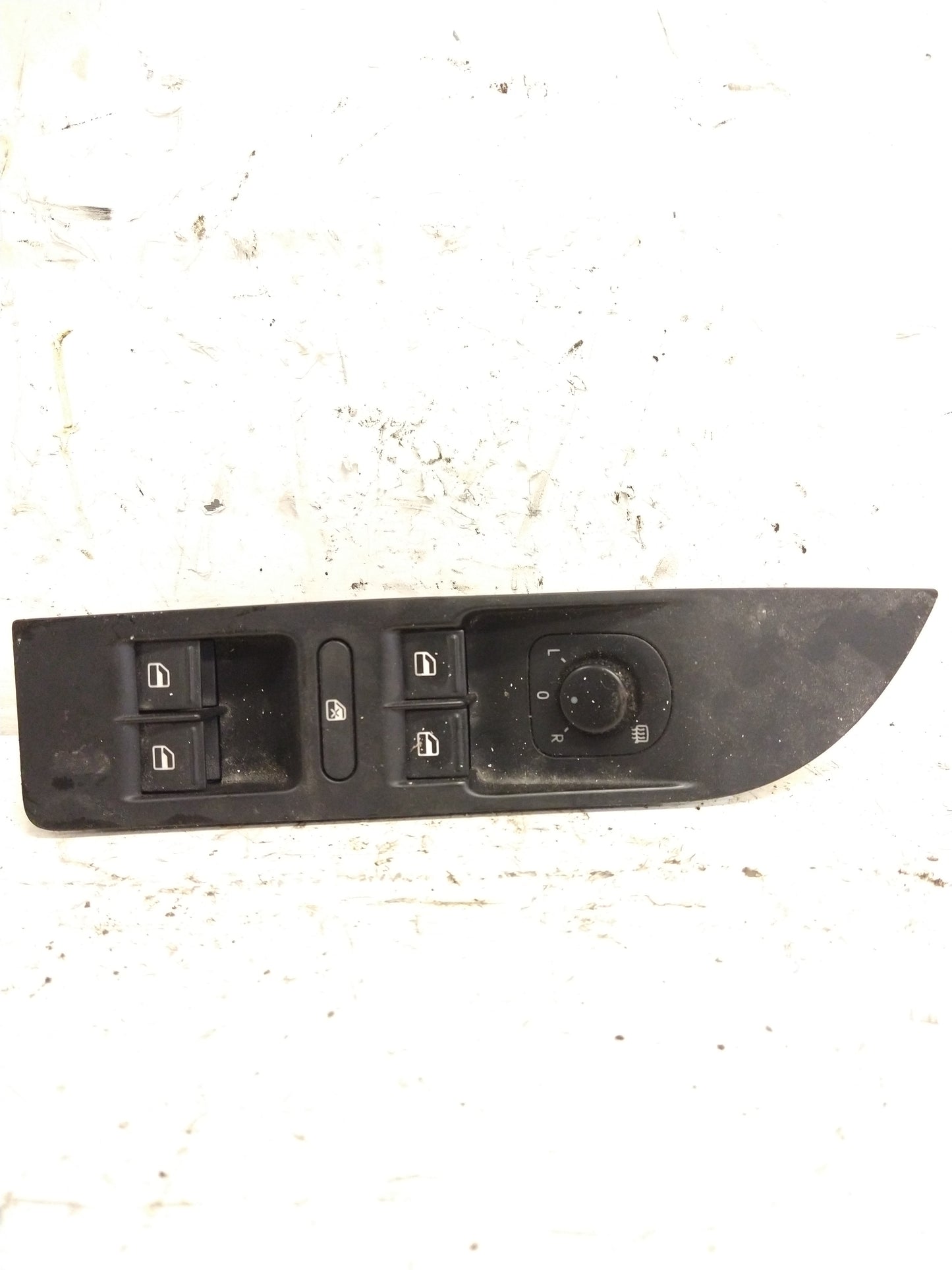 B6 CC Driver Power Window SWITCHES and Mirror DIAL
