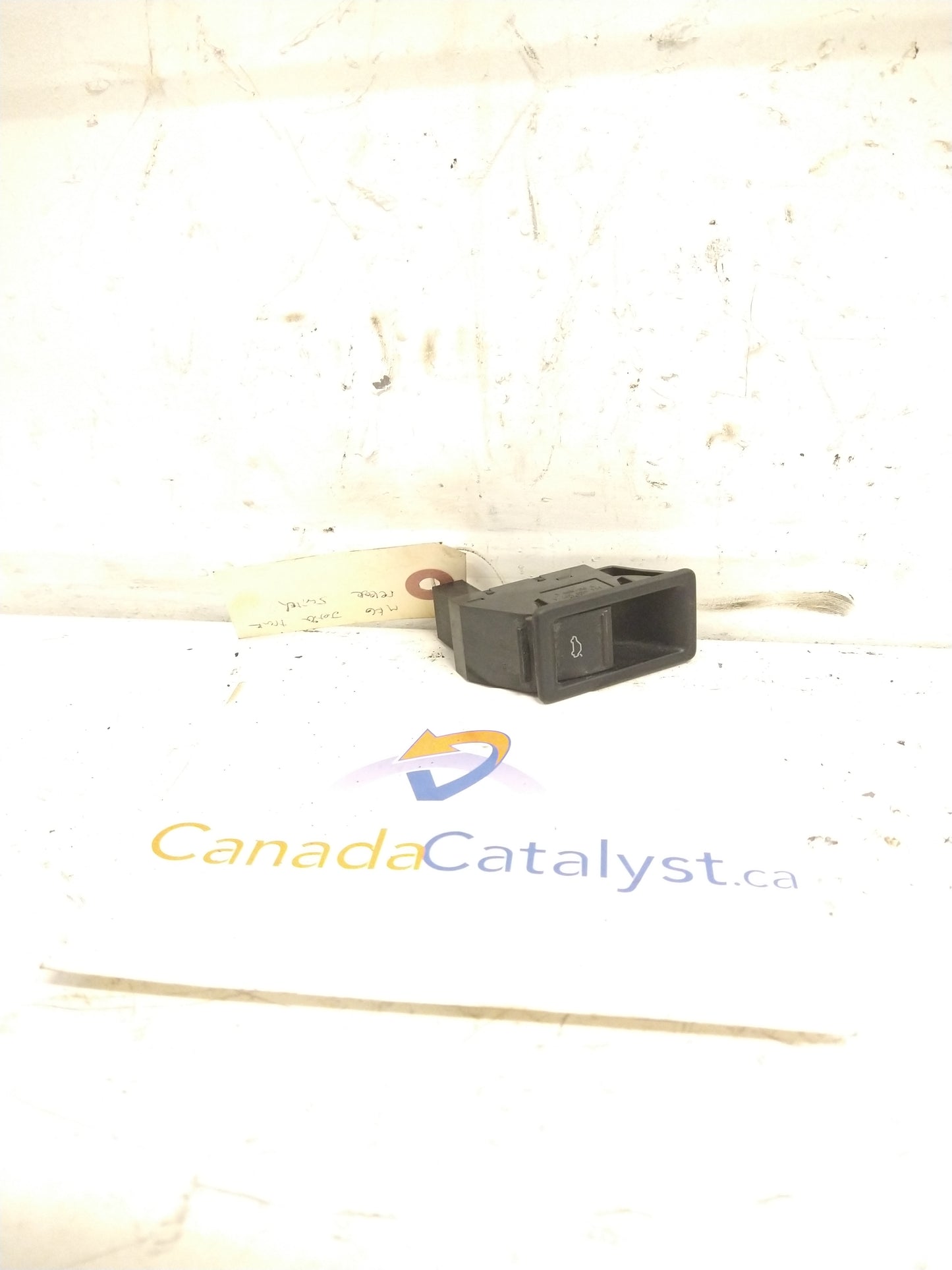 MK6 jetta Trunk Release SWITCH