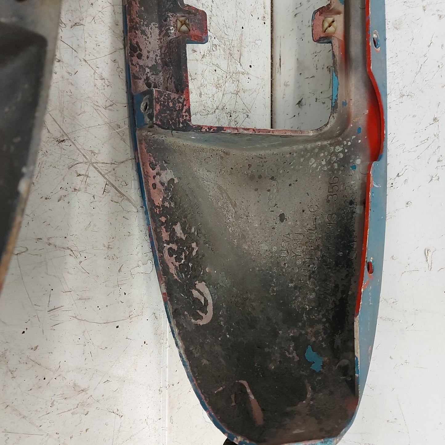 Rabbit truck tail light holders