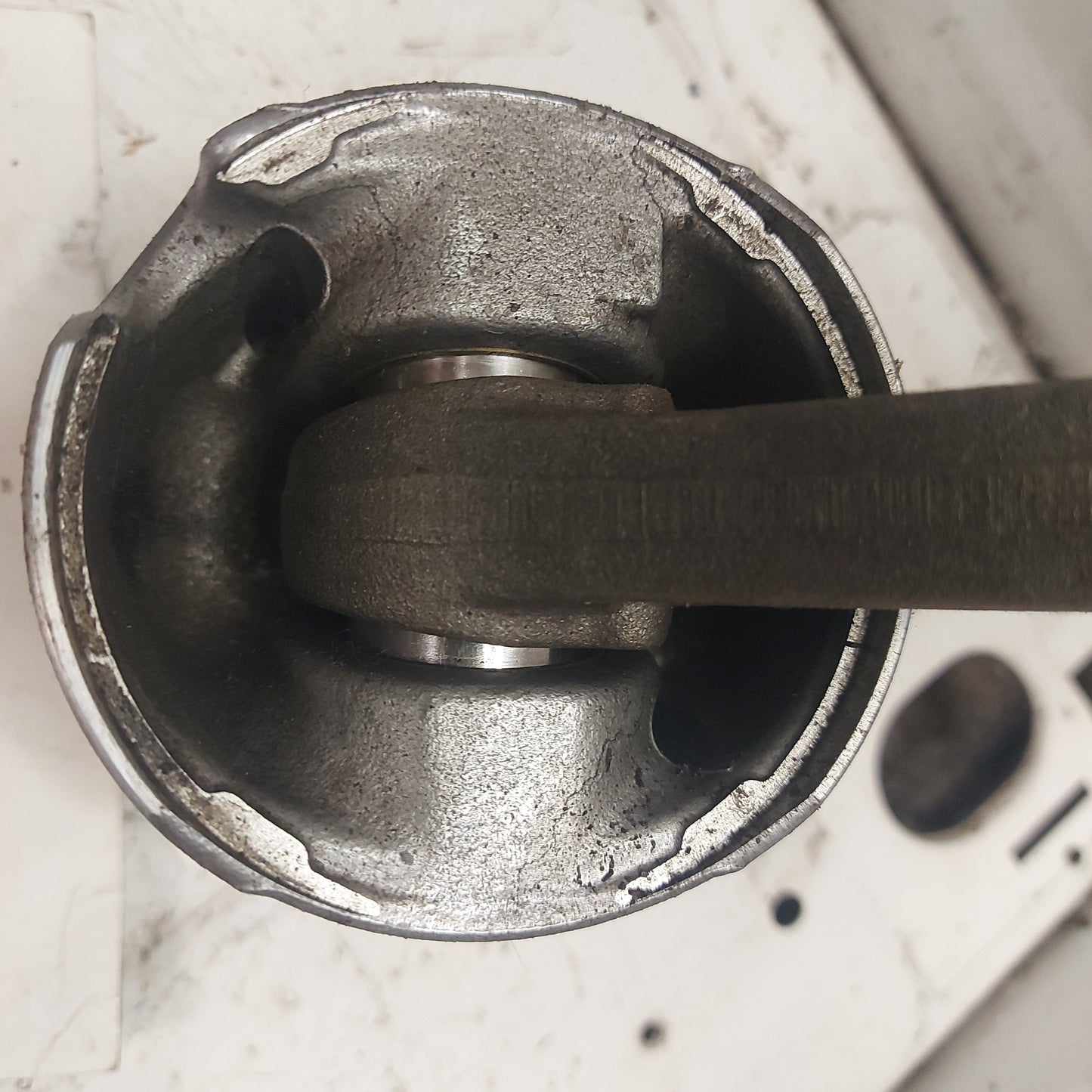 BRM Piston and rod