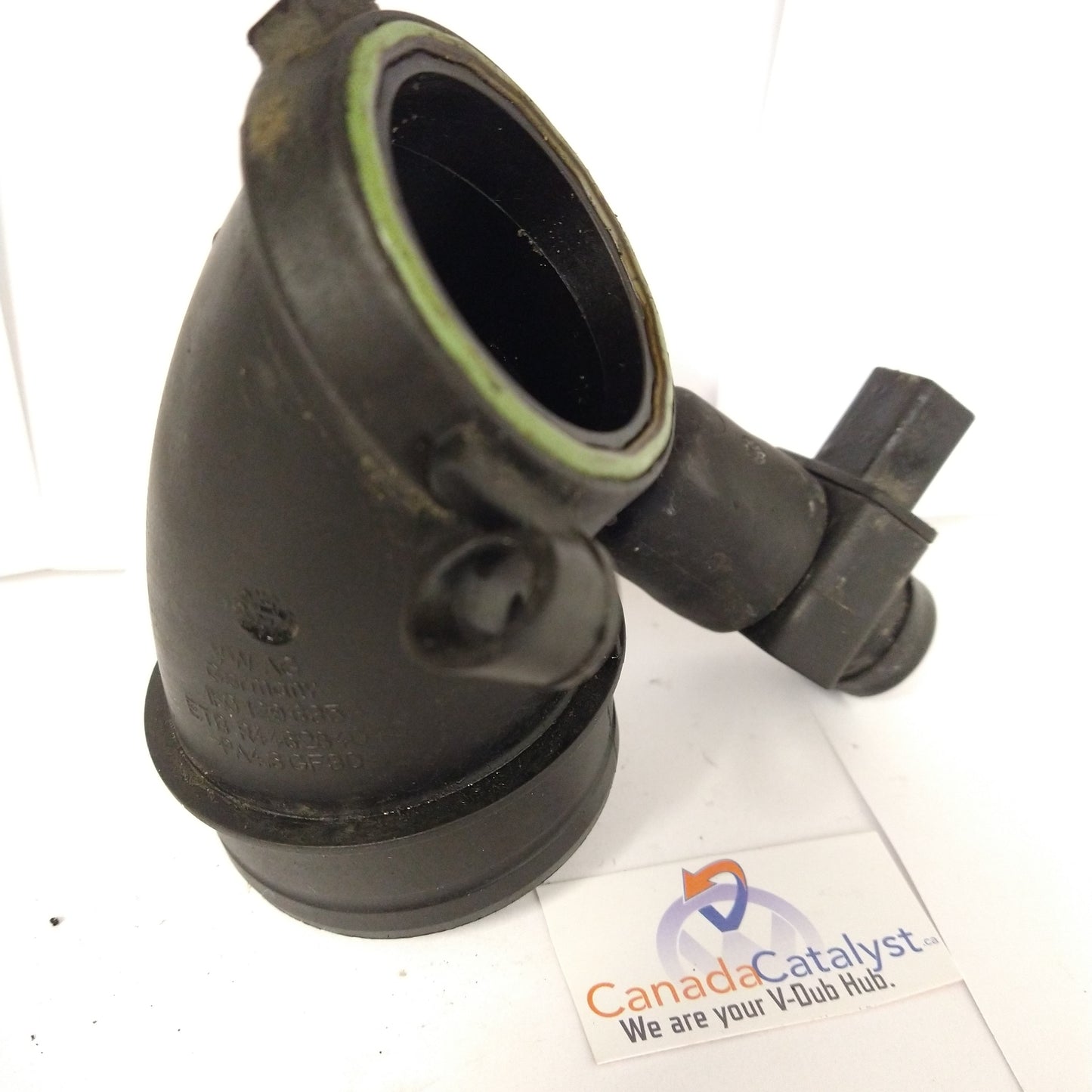 MK6 Engine Air Intake Hose Adapter 1K0129635A  and the Quick Coupling Piece Heater Pipe 5N0906391A