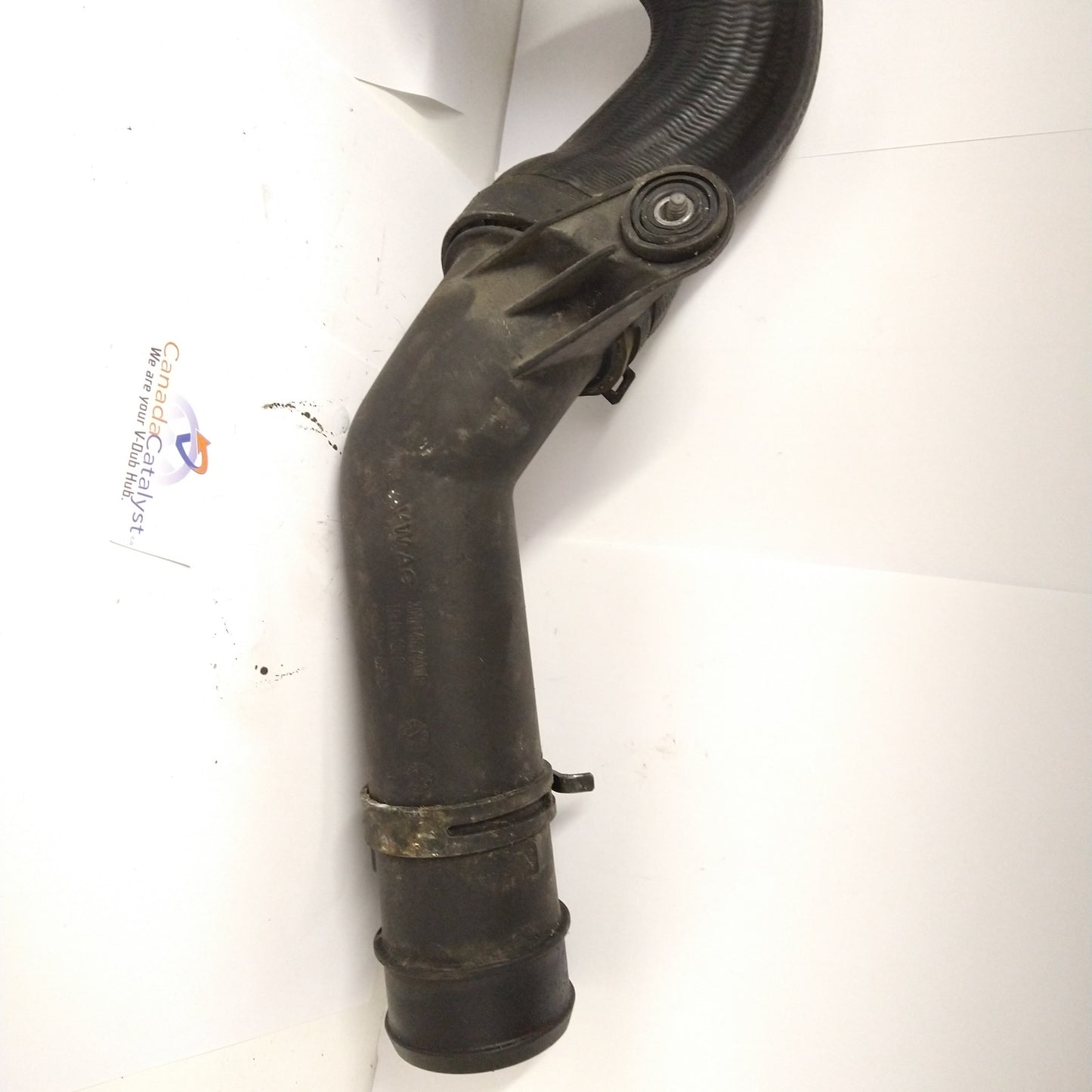 MK5 1.9 TDI Turbo Outlet Boost PIPE 3C0145770B with rubber hose connection