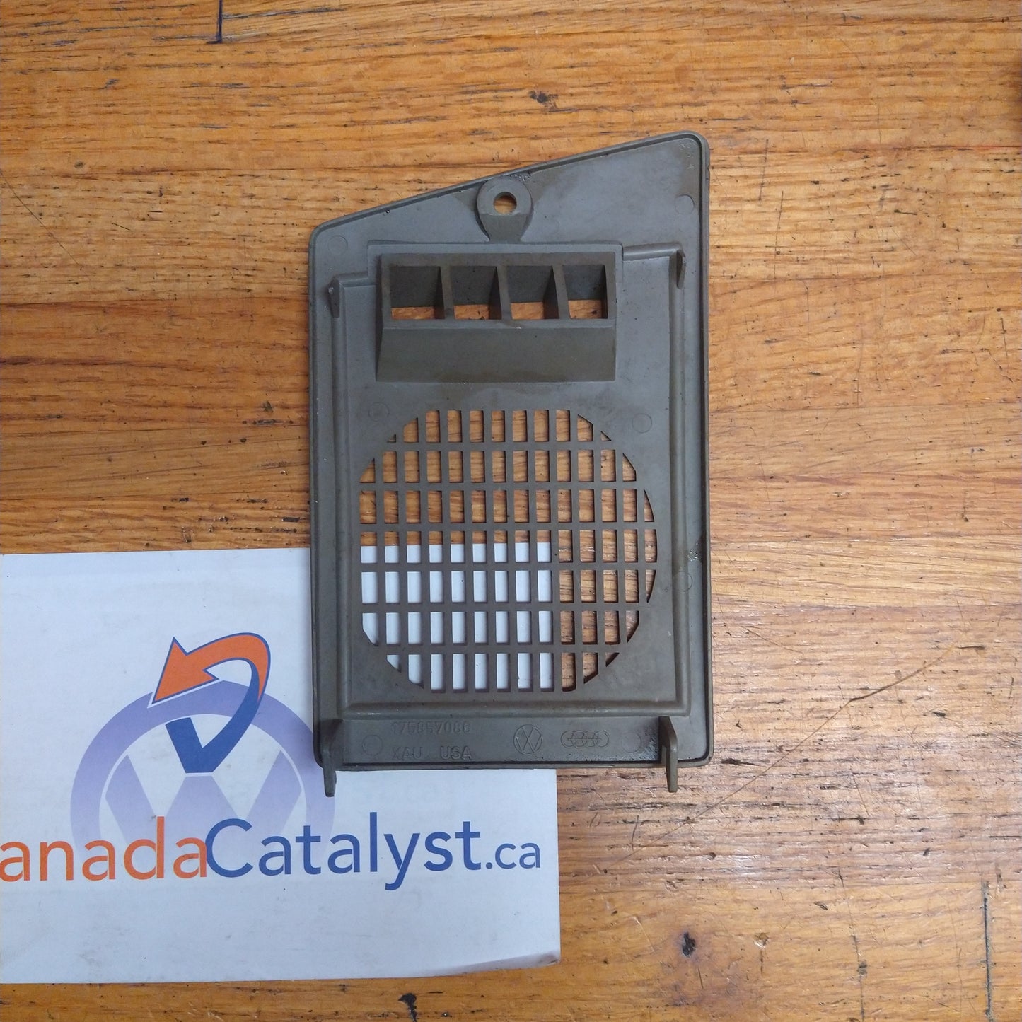 MK1 passenger Dash Speaker Grill 175857086