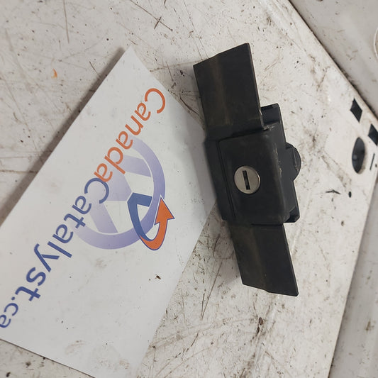 MK2 Jetta Exterior trunk button