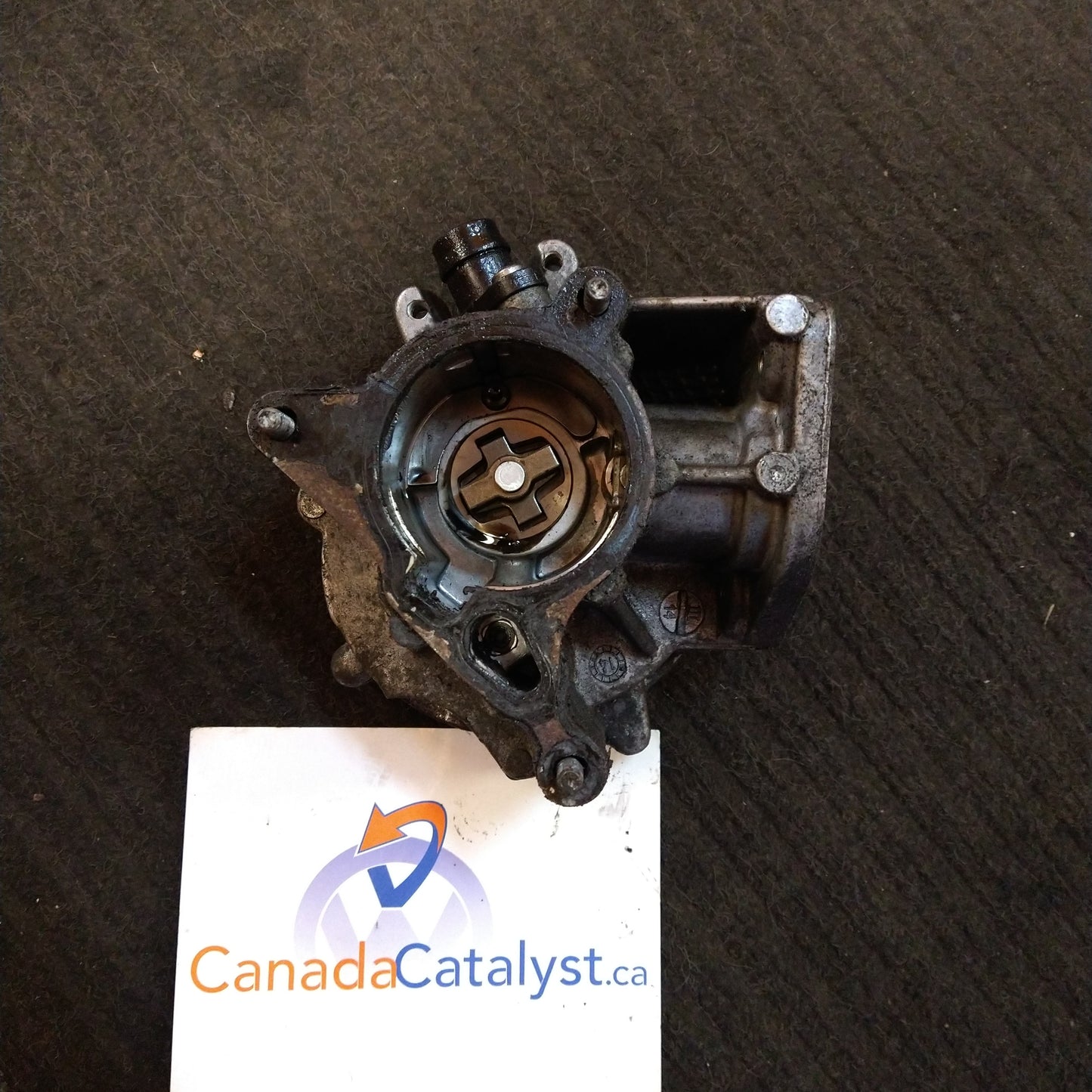 MK6.5 1.8L Engine Vacuum PUMP 06K145100J