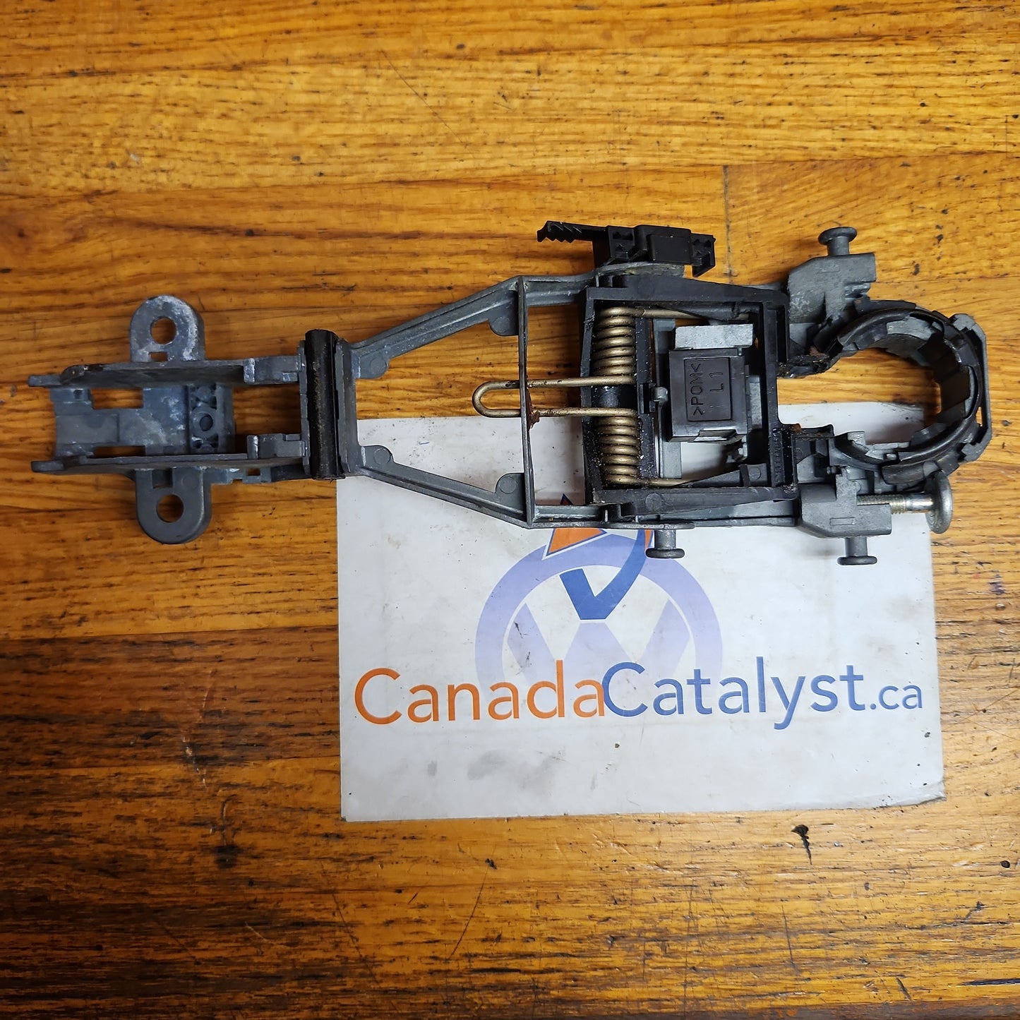 MK6 Golf Wagon Driver Door Handle Base Bracket 1k5837885