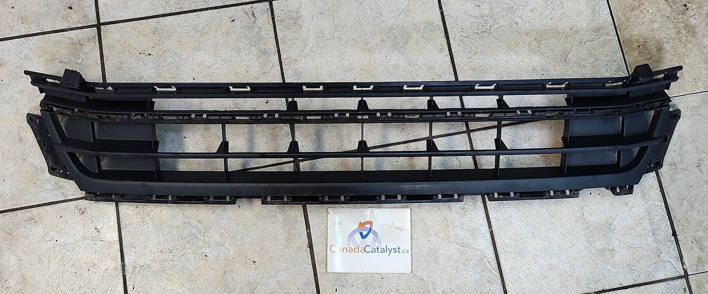 MK6.5 Jetta Grille lower 5c6853677q
