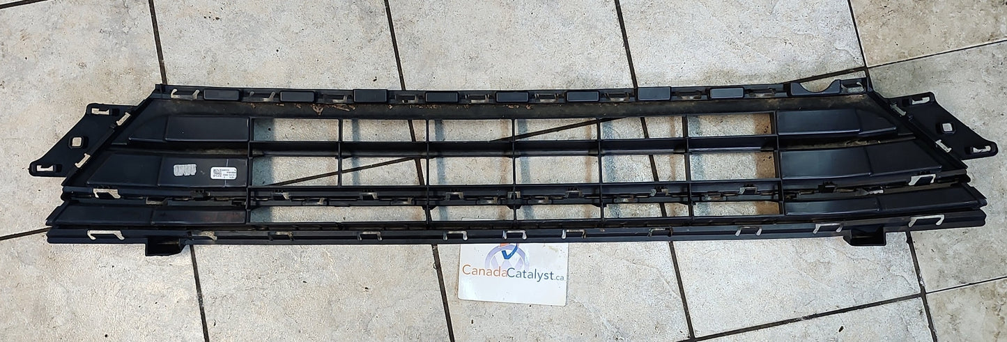 MK6.5 Jetta Grille lower 5c6853677q