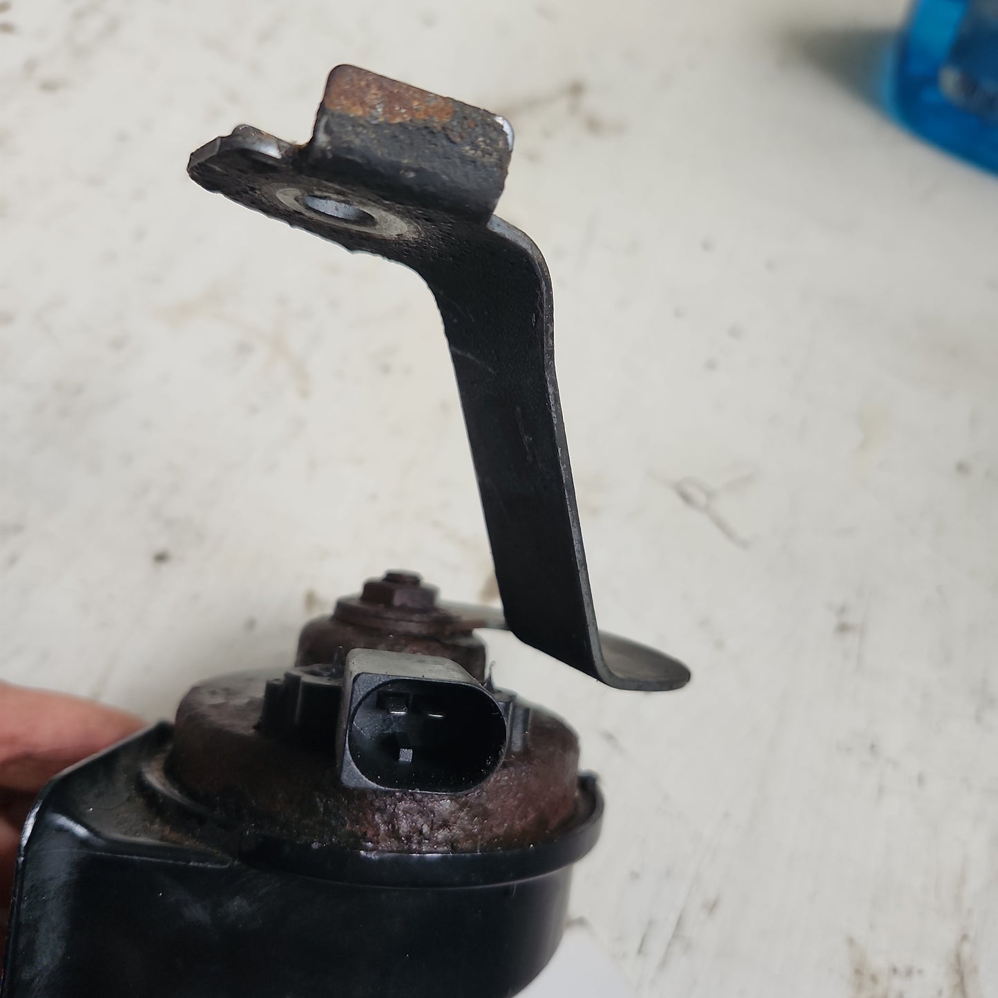 B5 MK5 MK6 BOSCH HORN (high note)