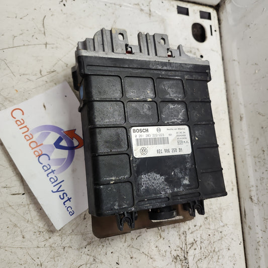 ECU 021906258BM