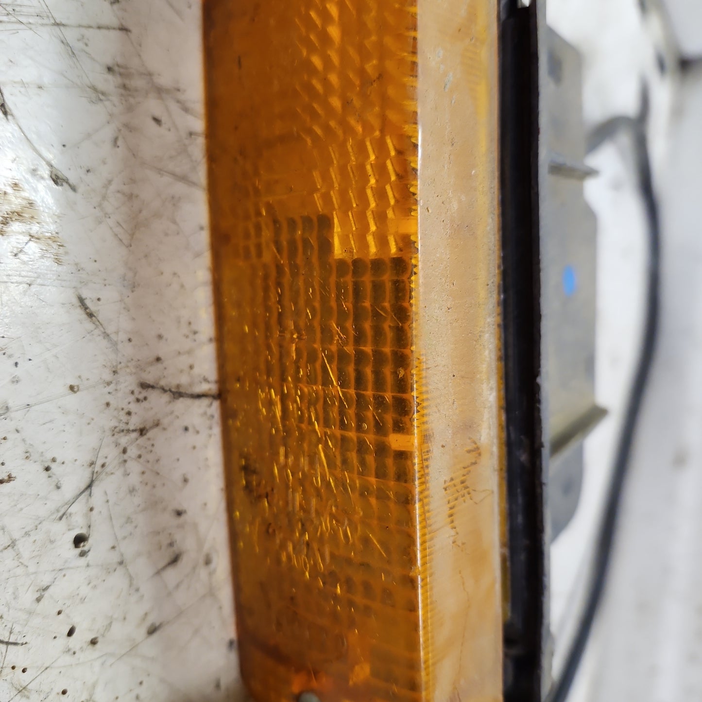 Cabriolet clipper Front bumper lens