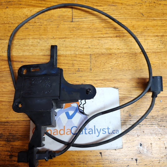 B5.5 Water Box Bracket with CAM SHAFT SENSOR  3B0971845J