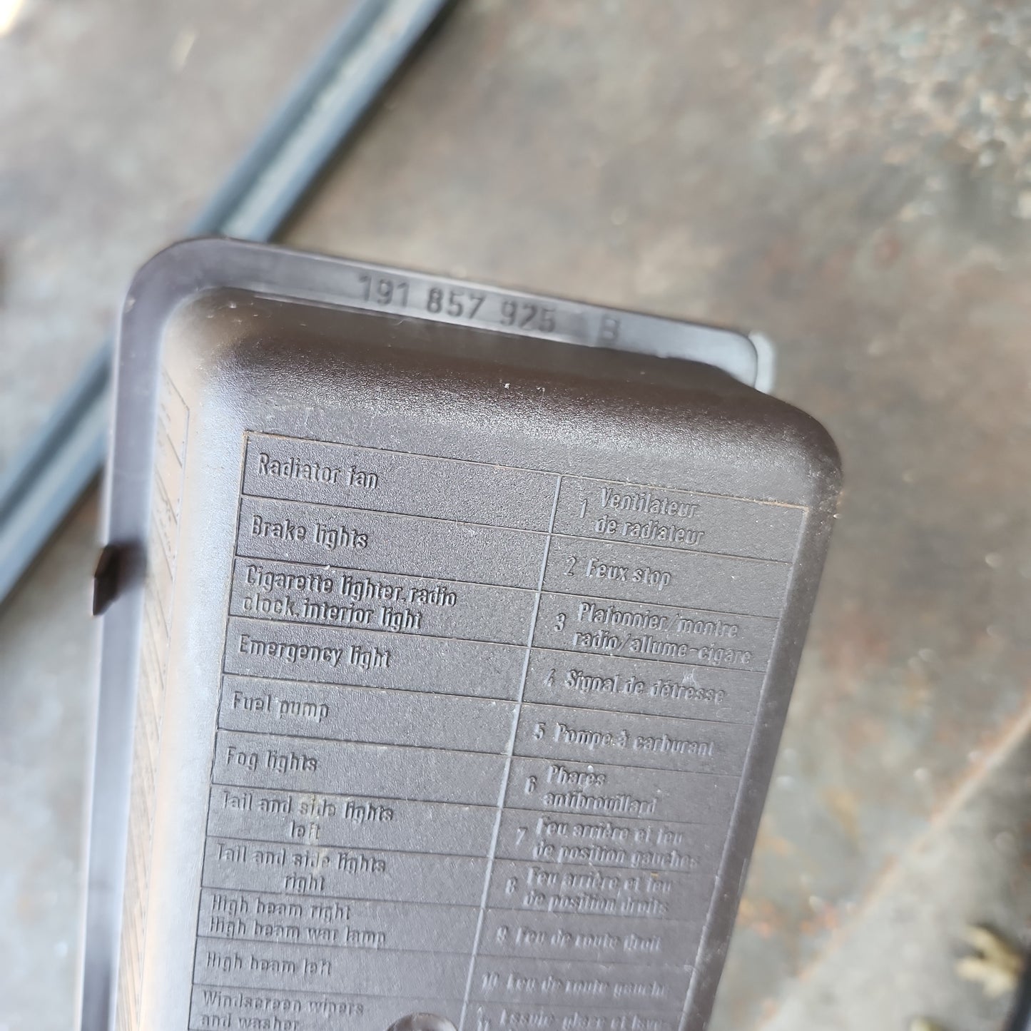 MK2 Tray 19185925b brown