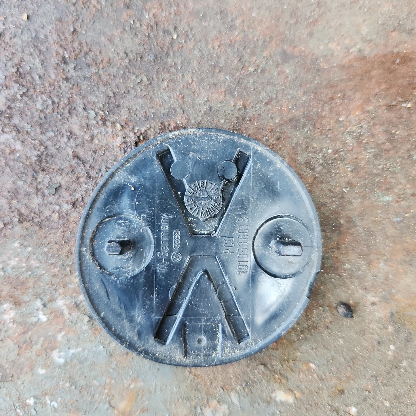 MK2 VW Logo Badge 191853601B