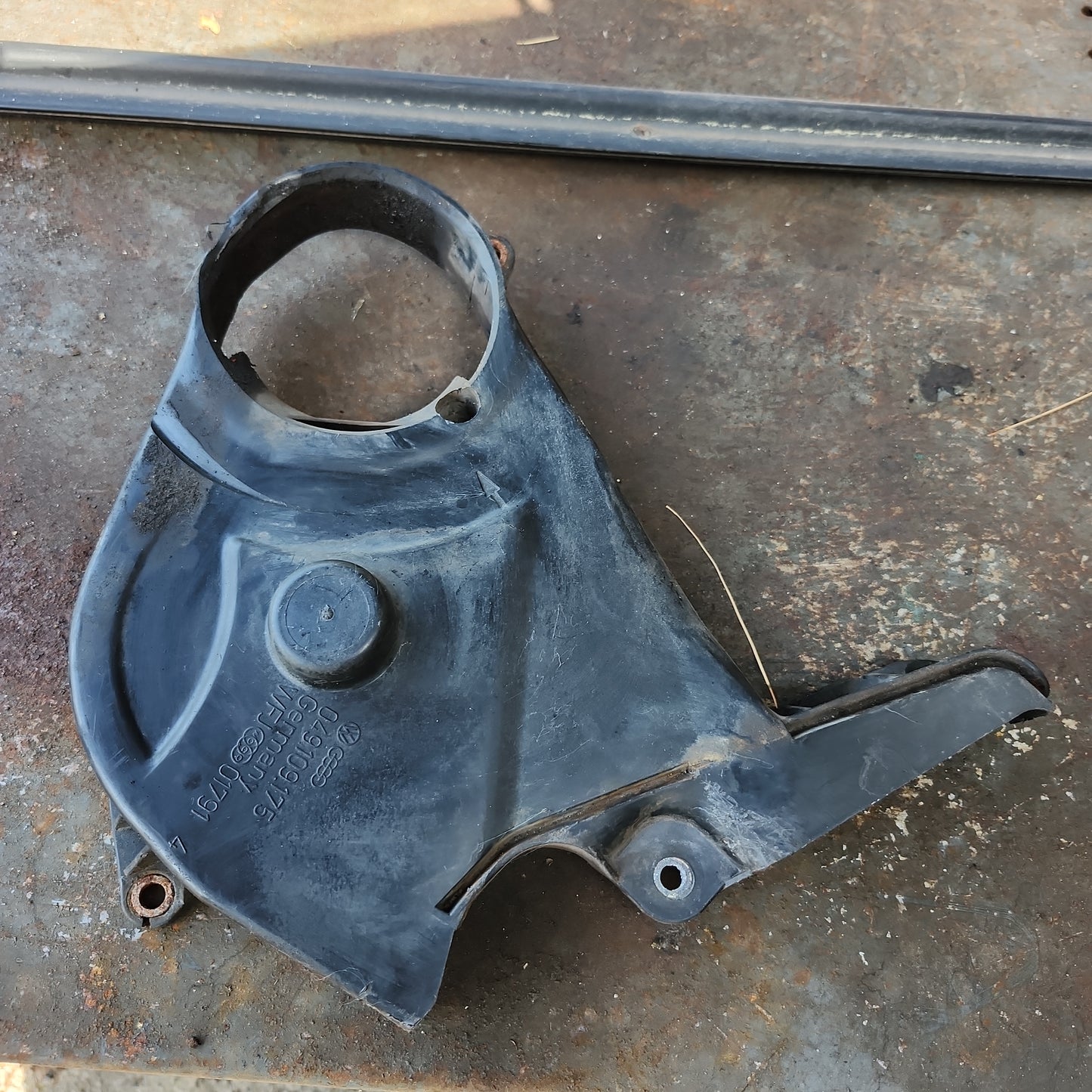 MK2 timing belt cover 049109175