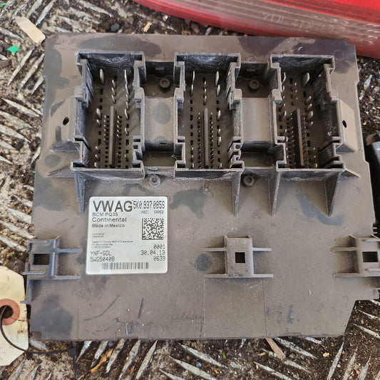 5K0937085S