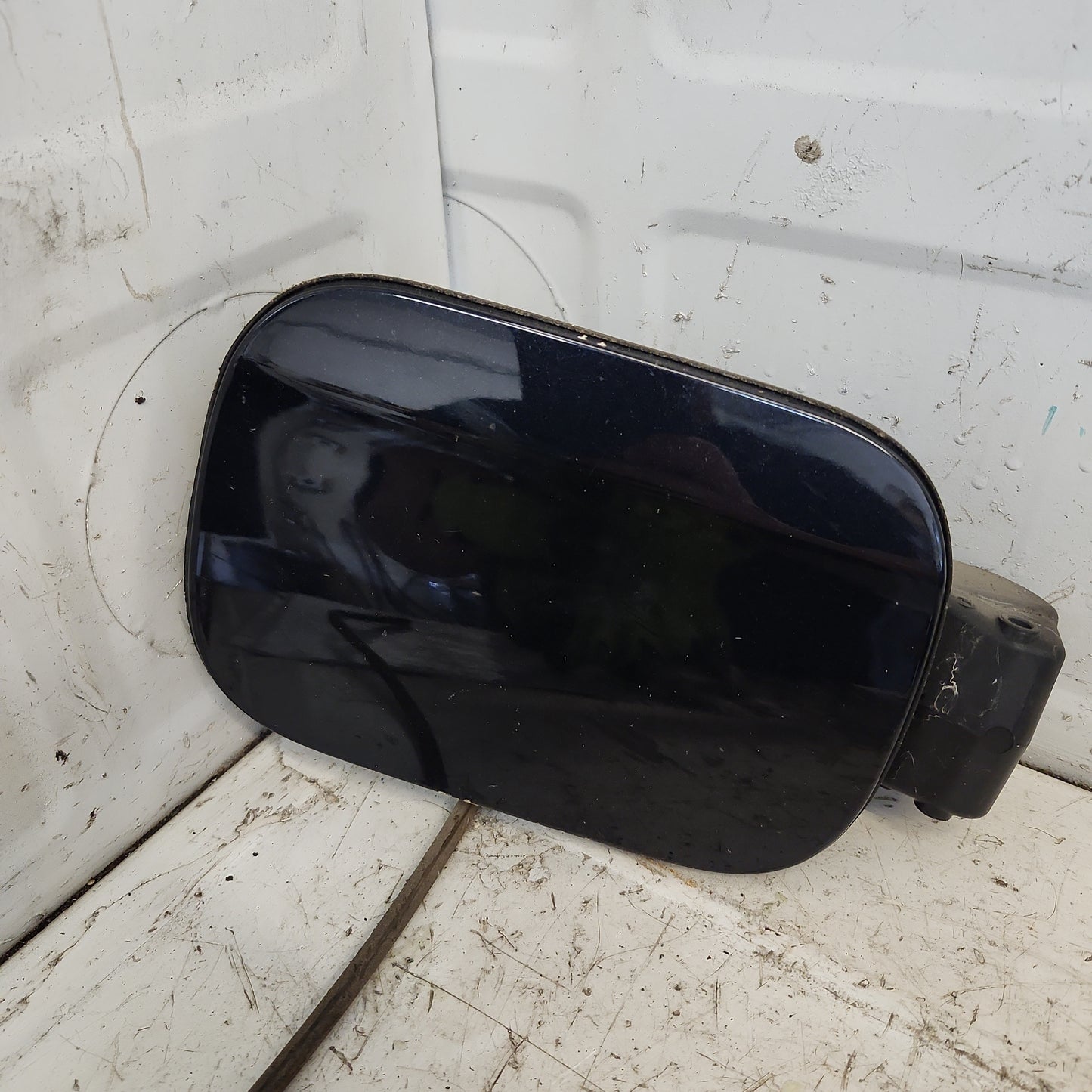 MK6 Golf Wagon Fuel DOOR LC9X