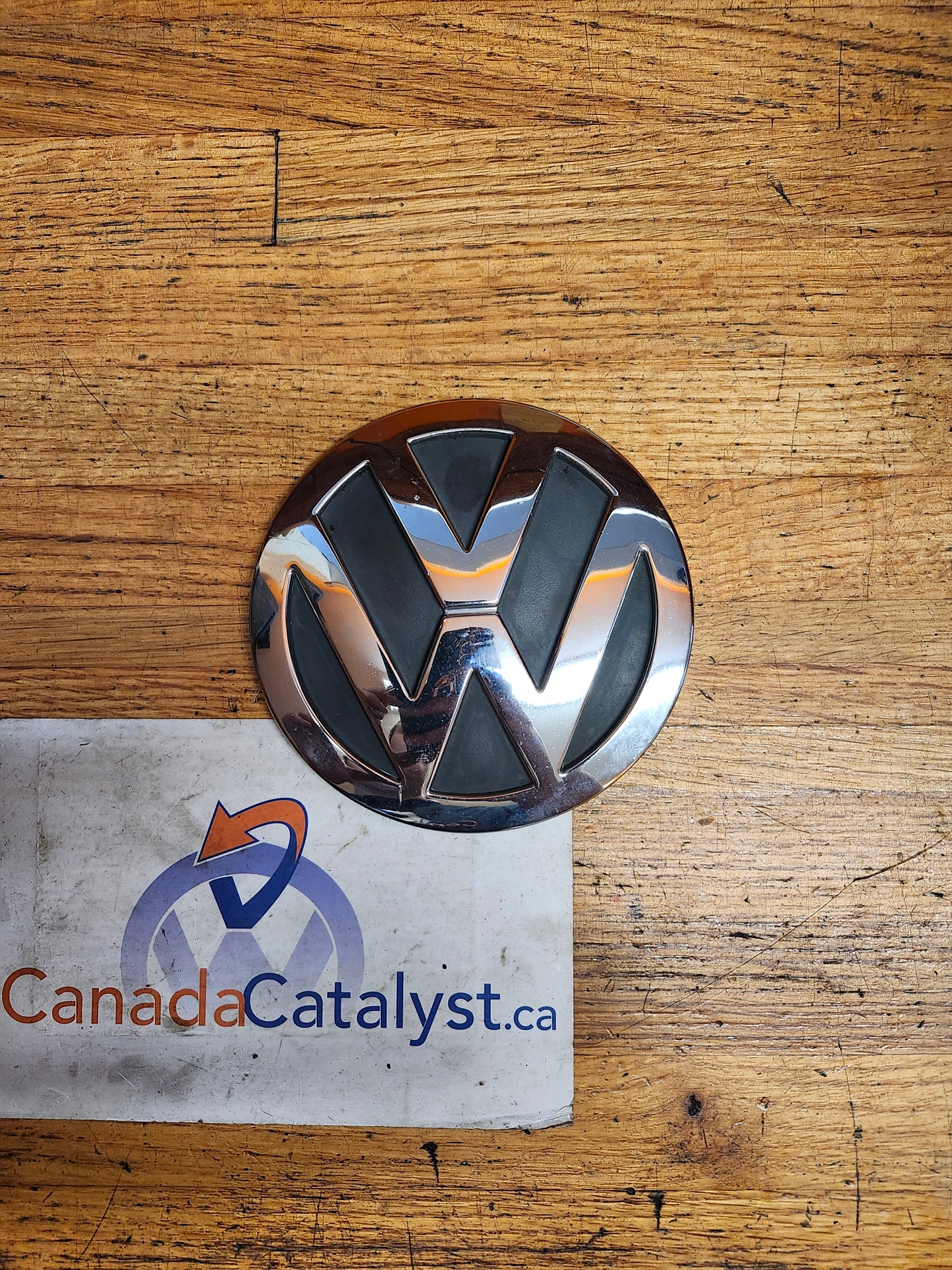 Beetle Hood EMBLEM 1C0853501