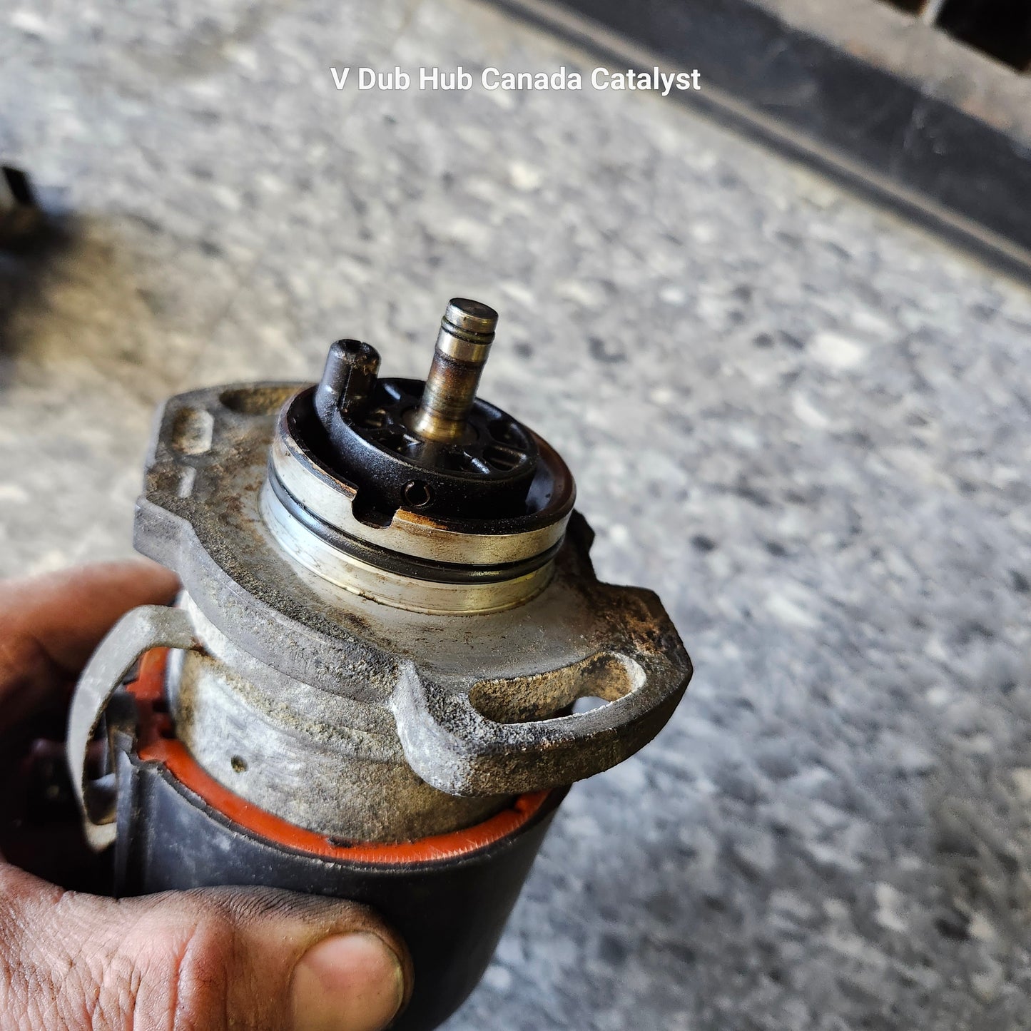 1992 T4 Distributor 2.5 023905205B