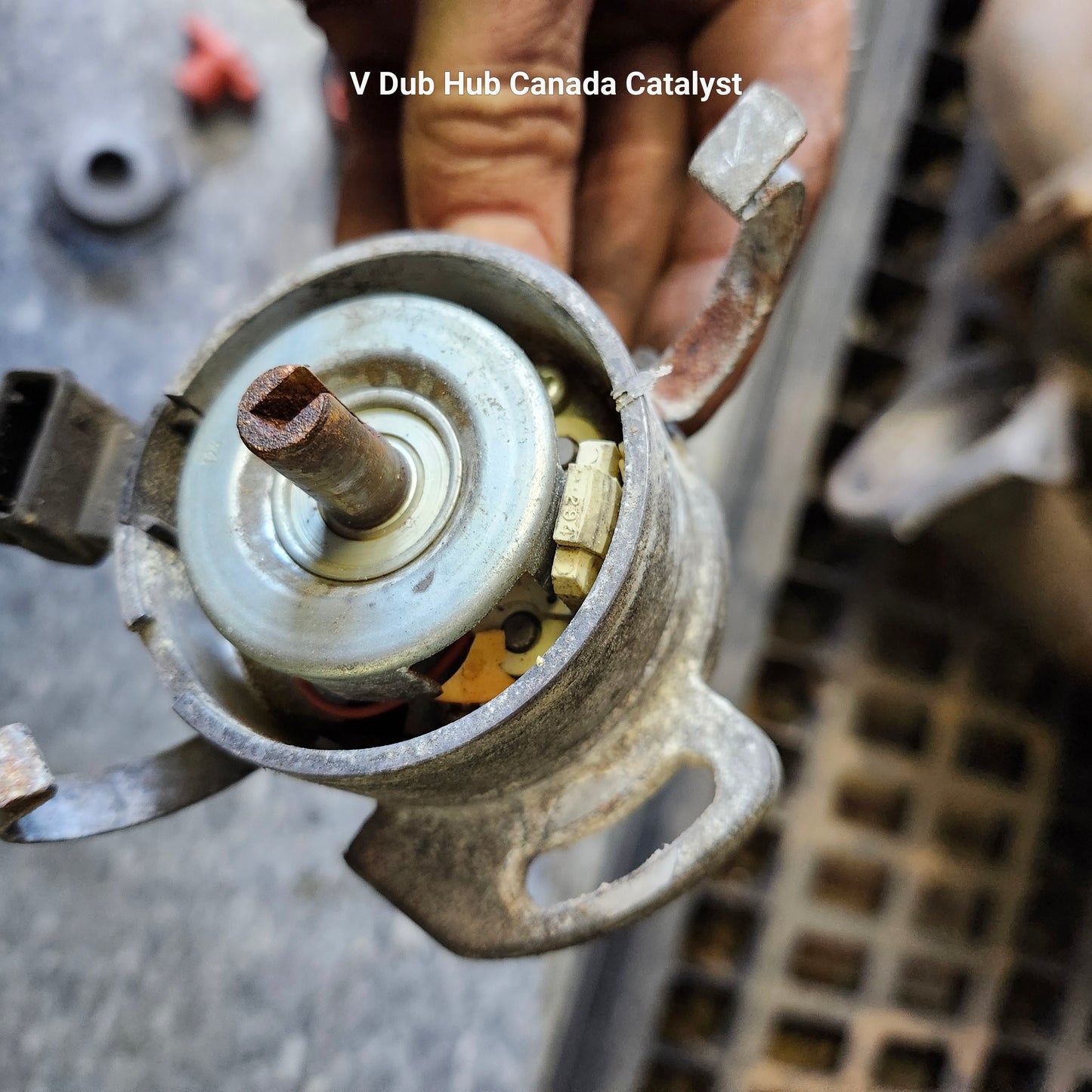 1992 T4 Distributor 2.5 023905205B