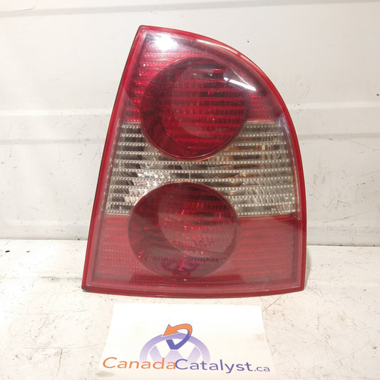 B5.5 Passenger TAIL LIGHT