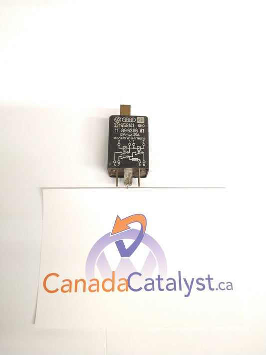 Rabbit AC Glow Plug RELAY 321959141
