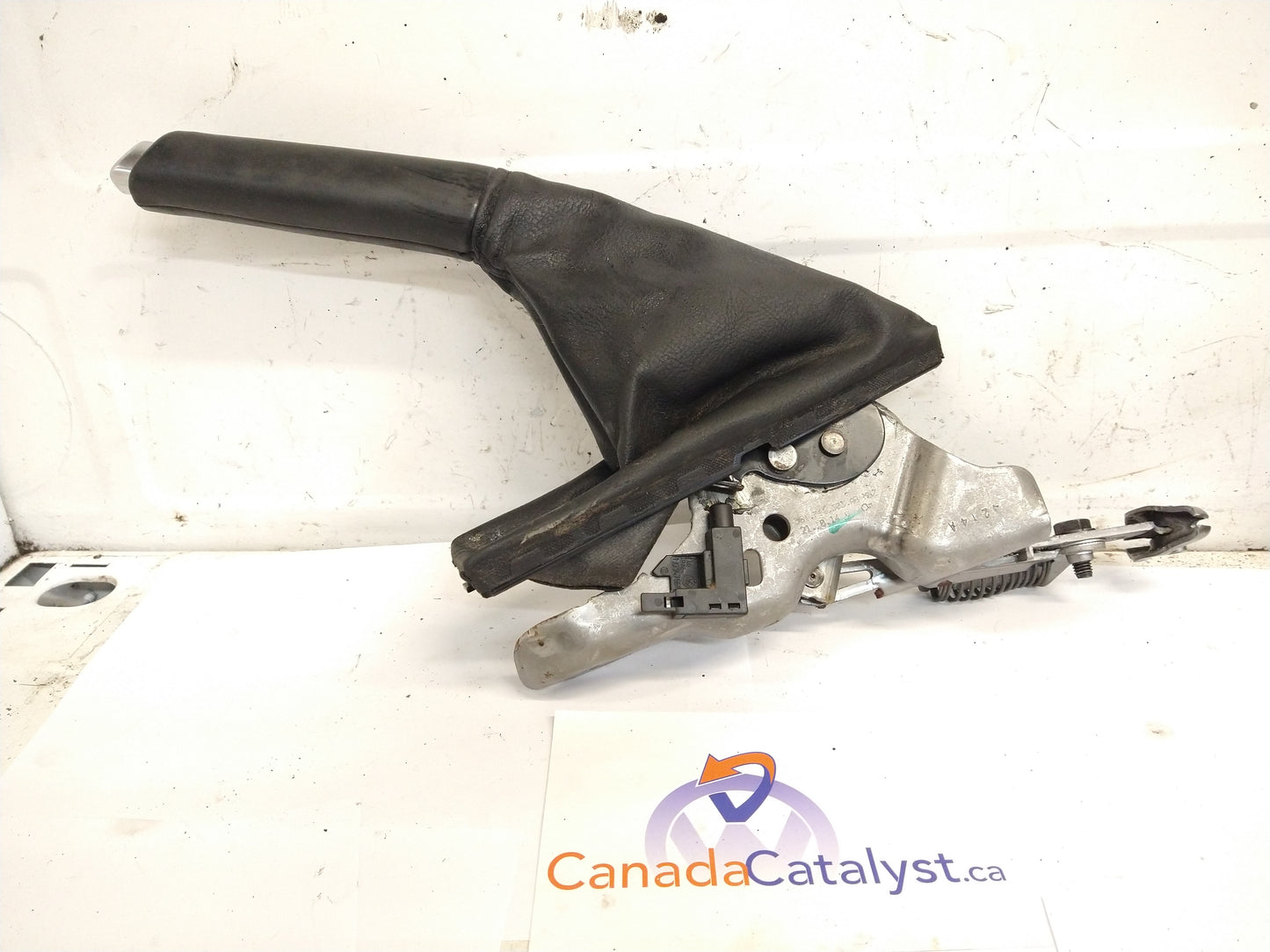 B7 Emergency Hand Brake 561711303AB