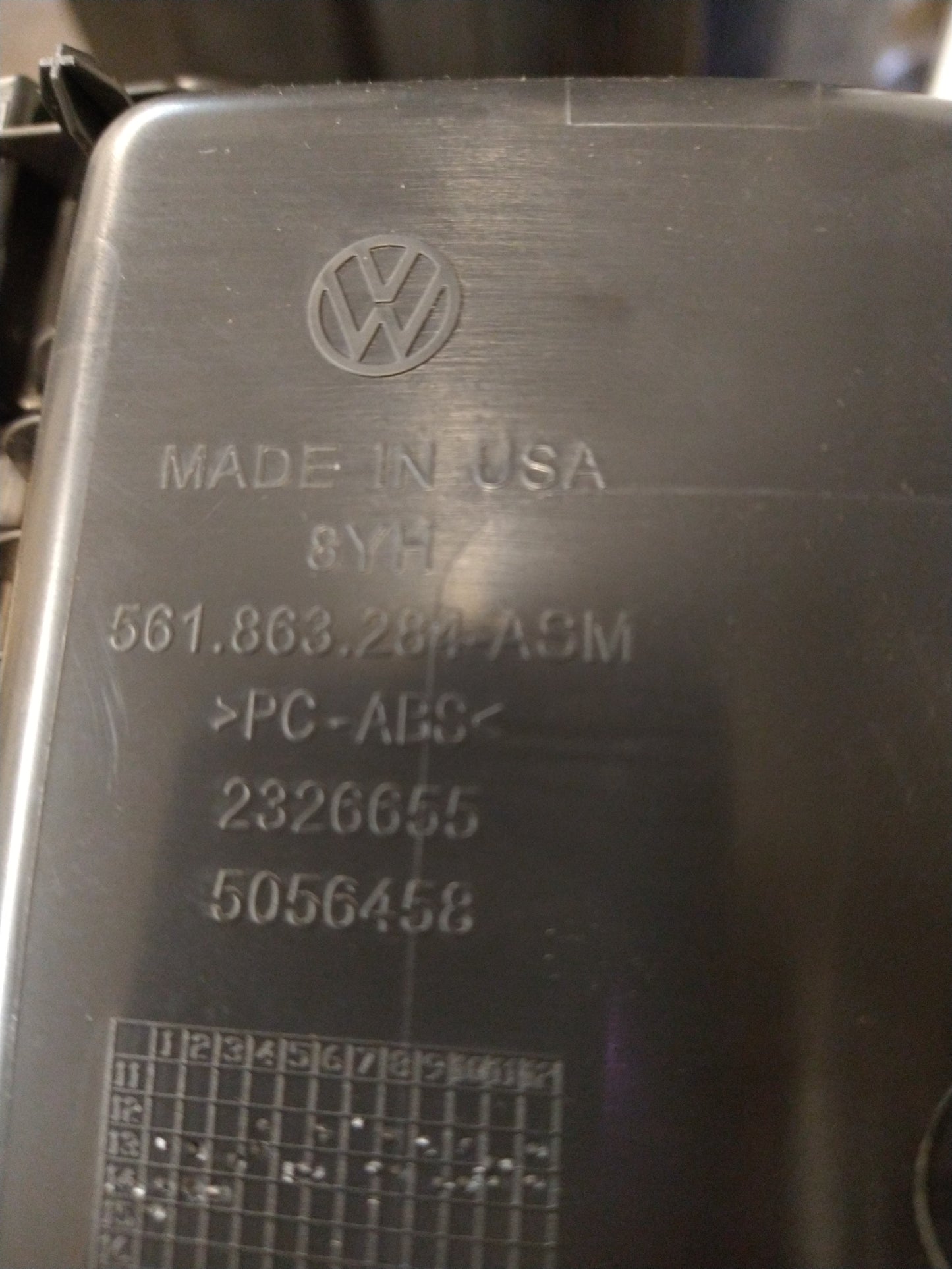 B7 Bin Shelf Trim Dash 861863284ASM