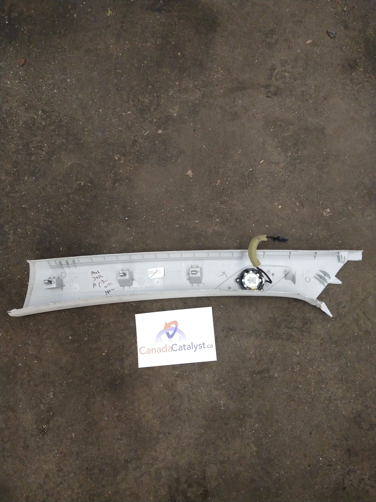 MK6 Jetta Passenger A Pillar W/ Speaker TRIM 5C6867234C