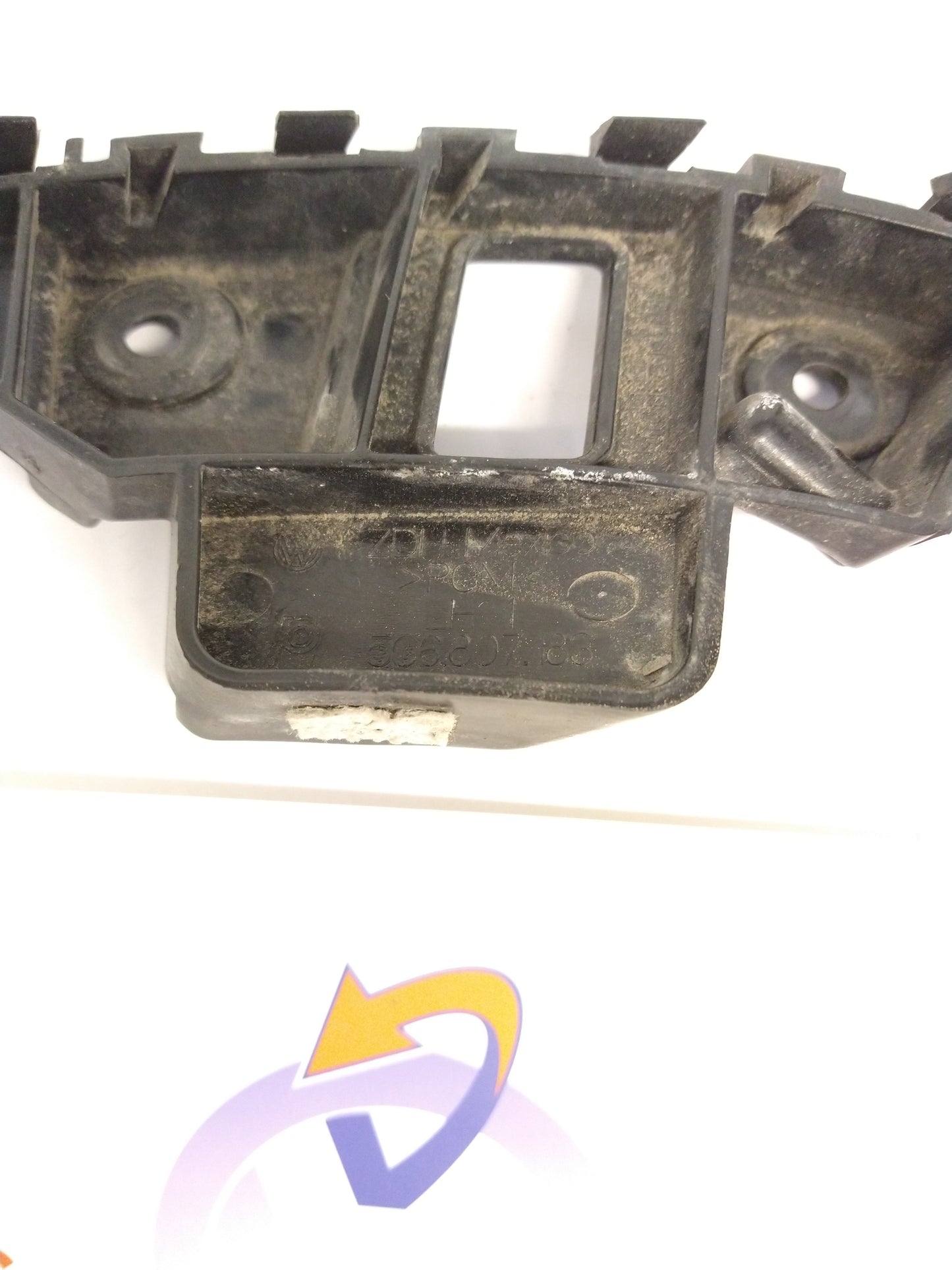 MK6 Jetta Front Driver Fender Bumper HANGER 5C6807183