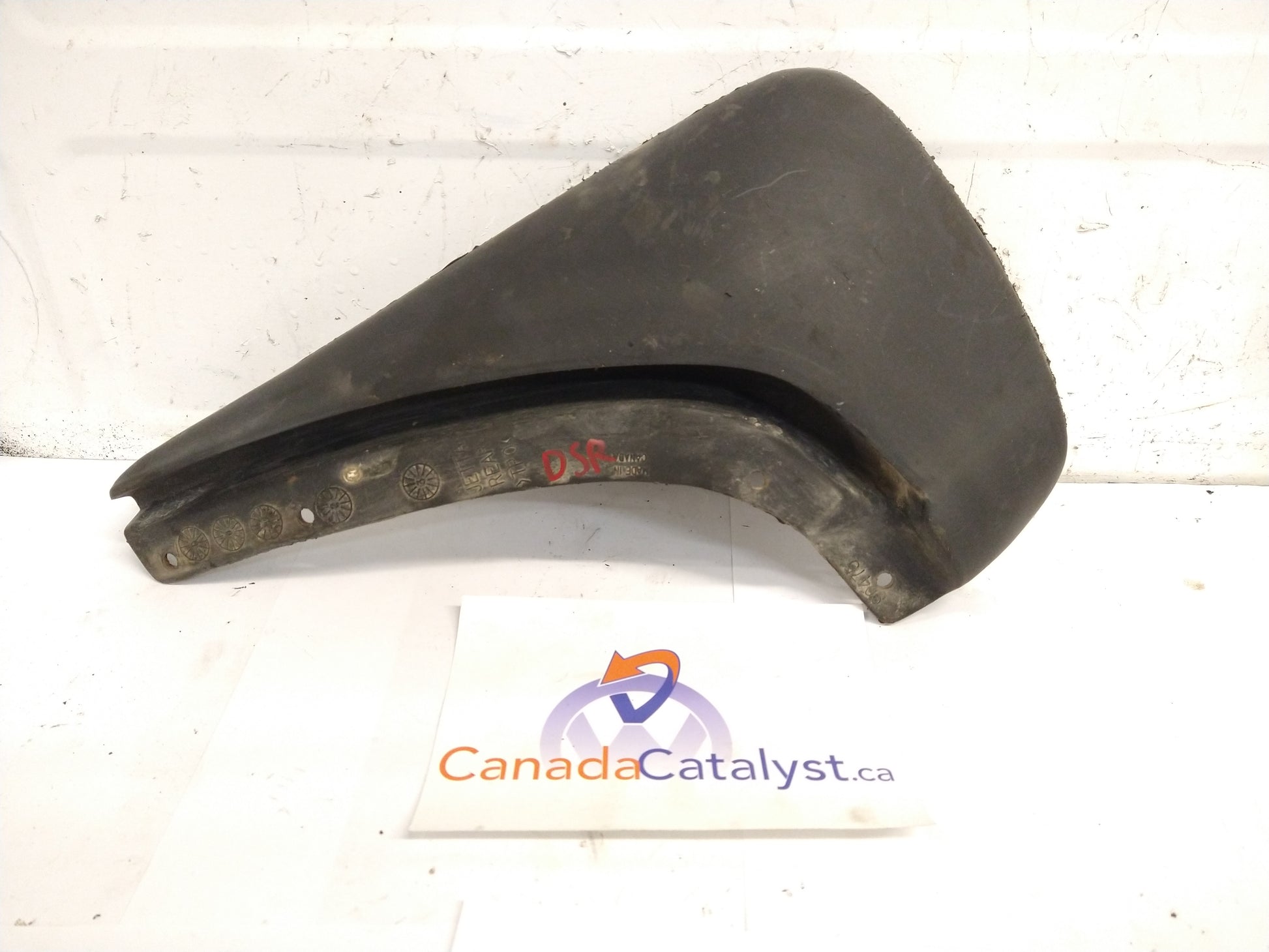Genuine Audi Q2 Rear Mud Flap Set – 2017 Onwards (Non S-Line) – 81A075101
