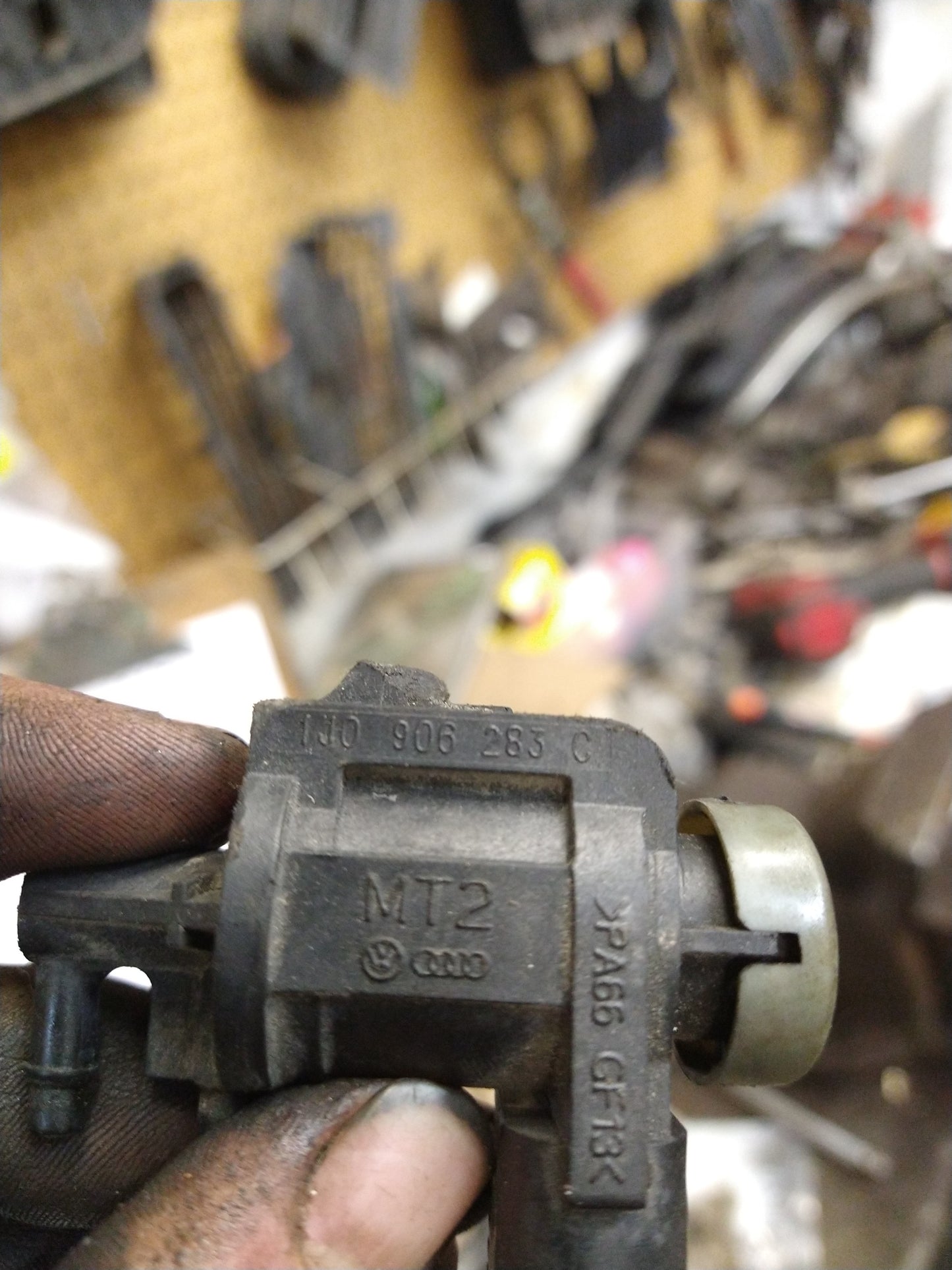 MK4 TDI Air Pump SOLONOID 1J0906283C