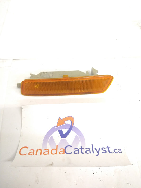 MK6 Golf Front Driver Bumper Light 1K9945071