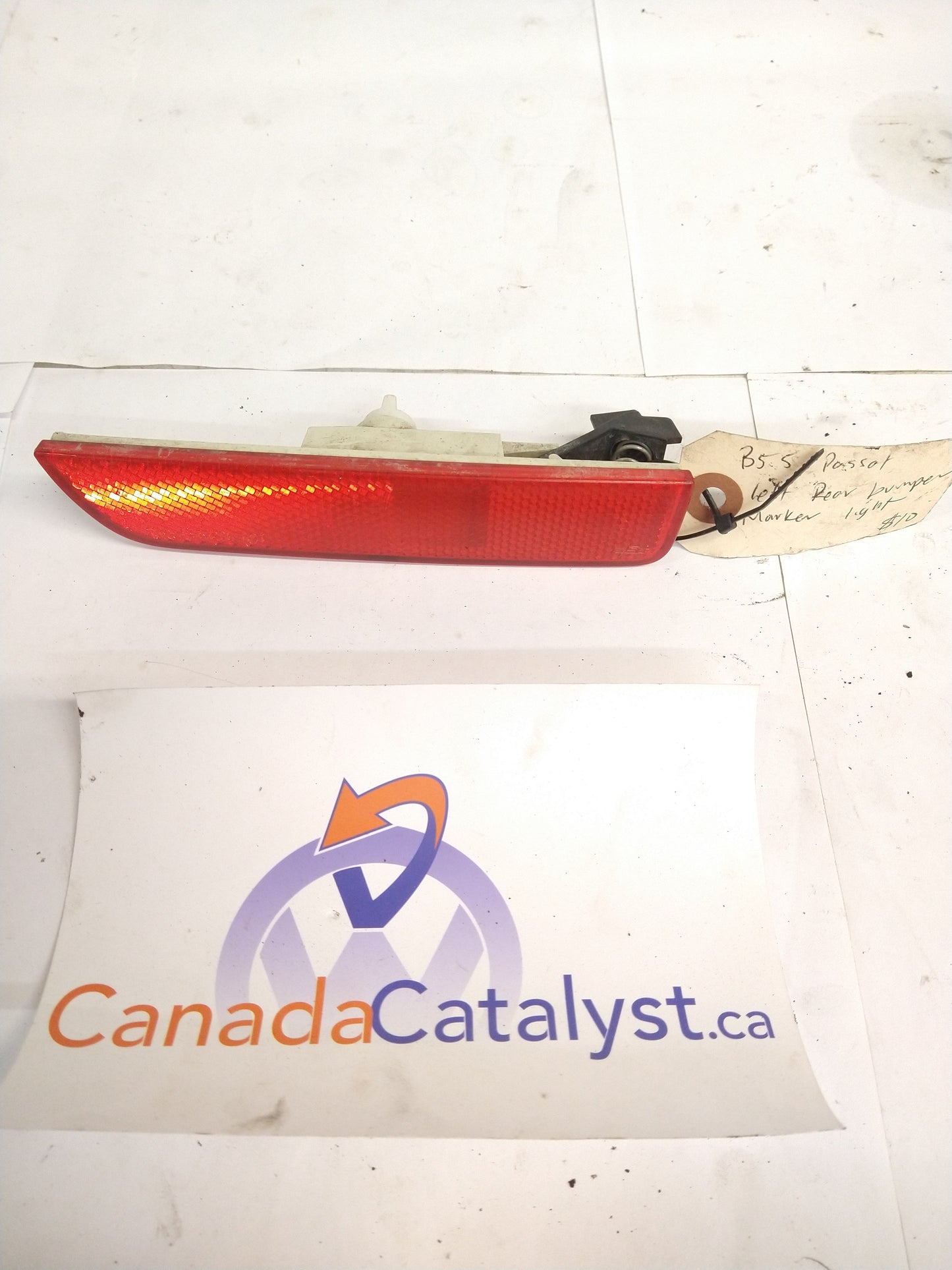 B5.5 Rear Driver Marker Light 3B0945071A