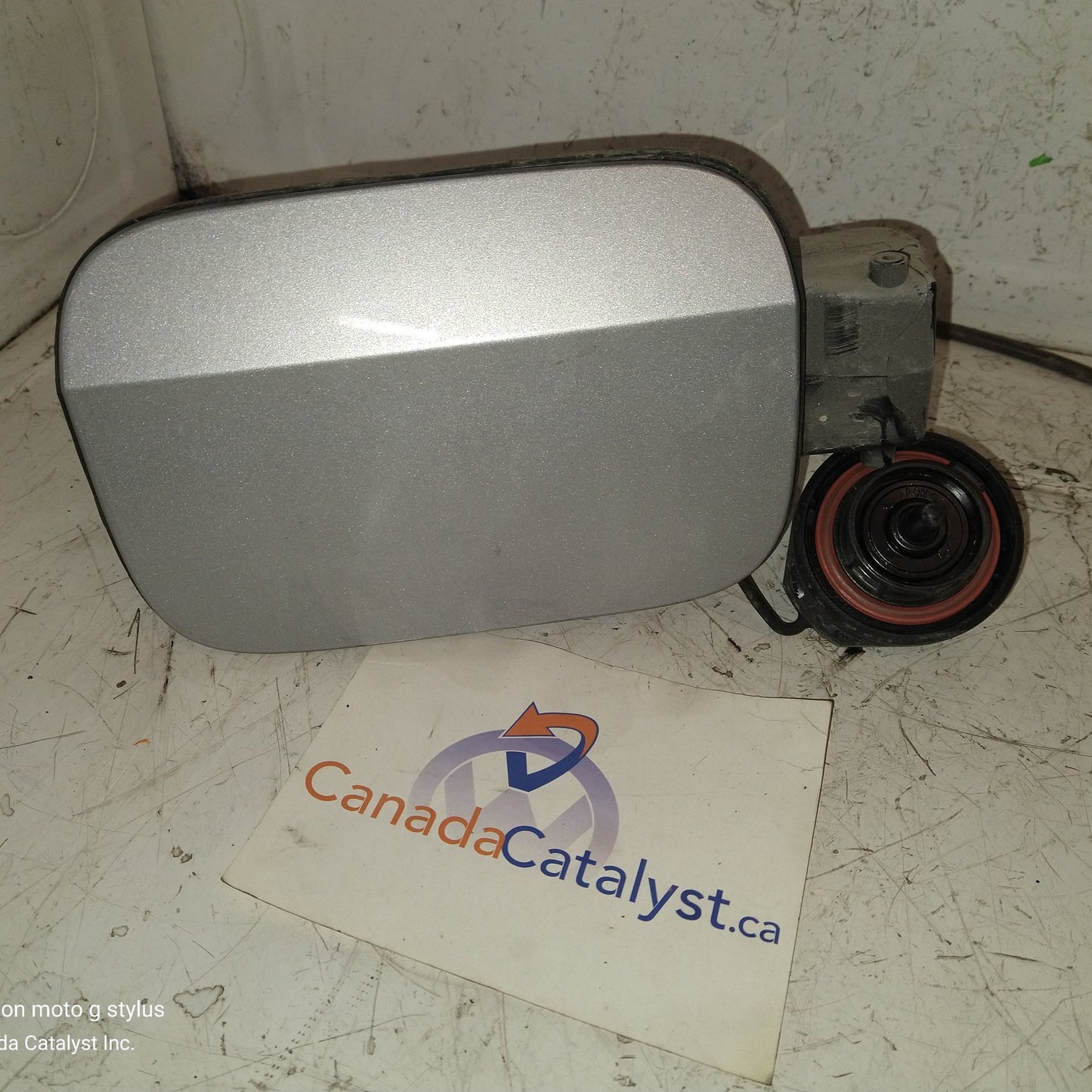 B7 Fuel DOOR LA7W