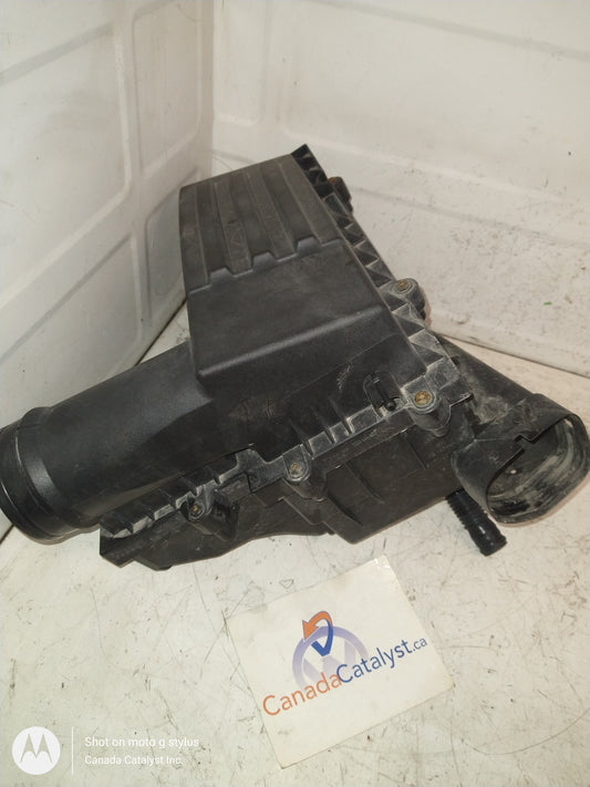 Gas AIR BOX 5C0129607E