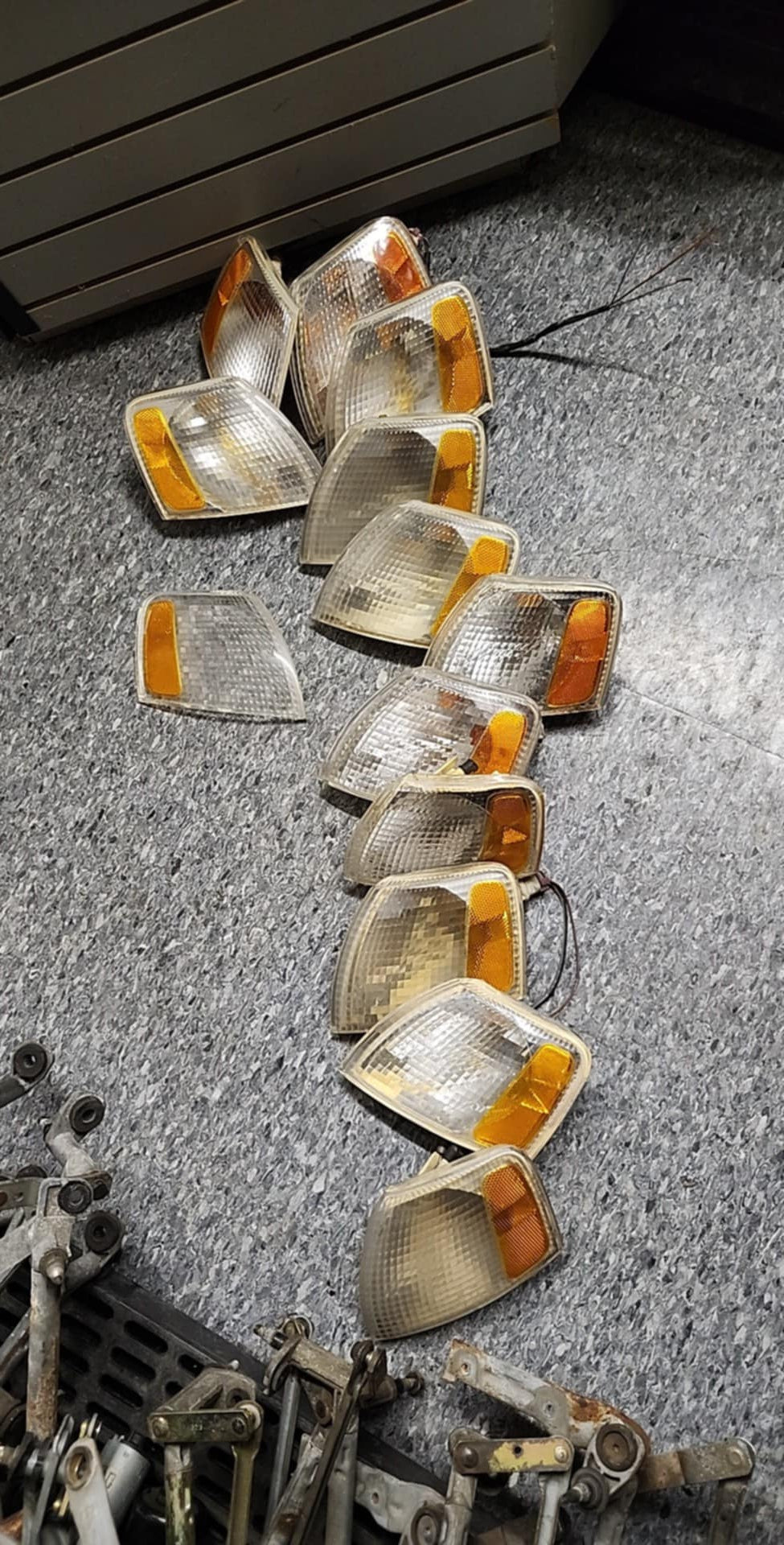 B5 Front driver Marker LIGHT 3B0953049D