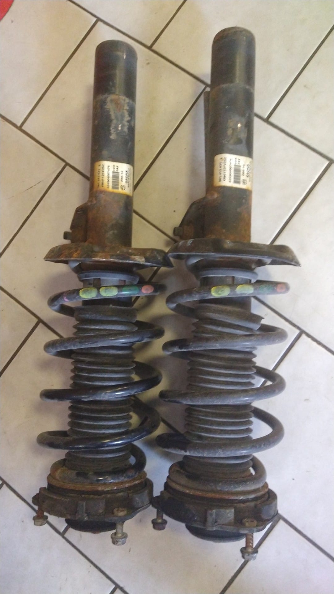 B6-B7 TDI Front Struts 561413031L